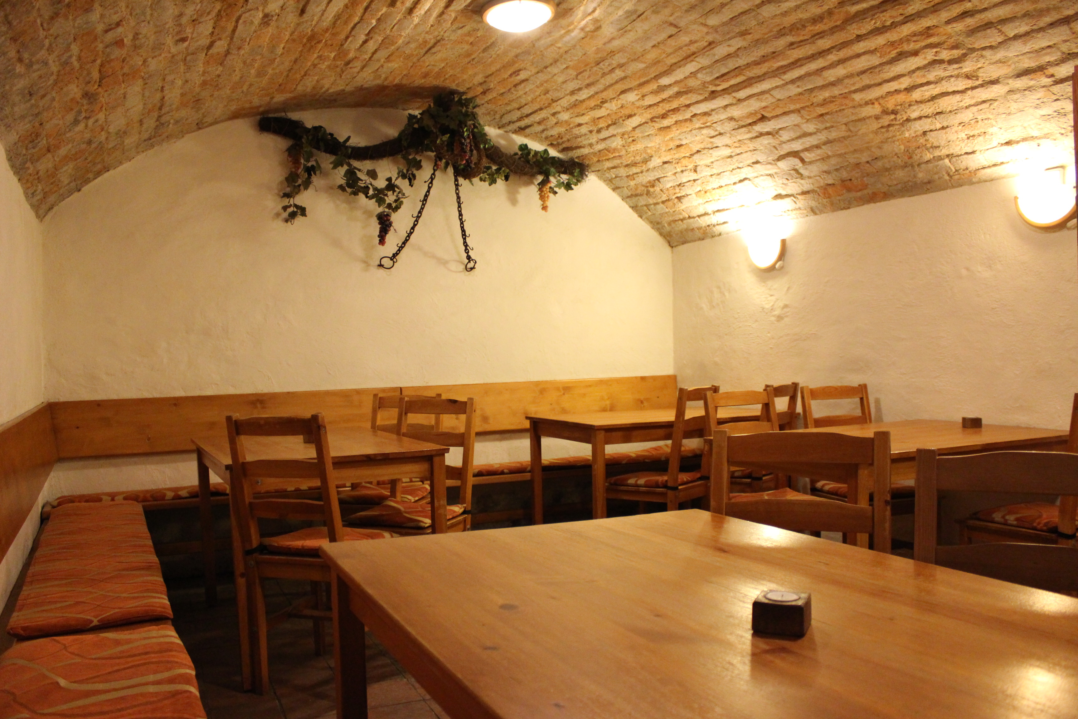 Vinný sklep U Žíznivého mnicha foto 4