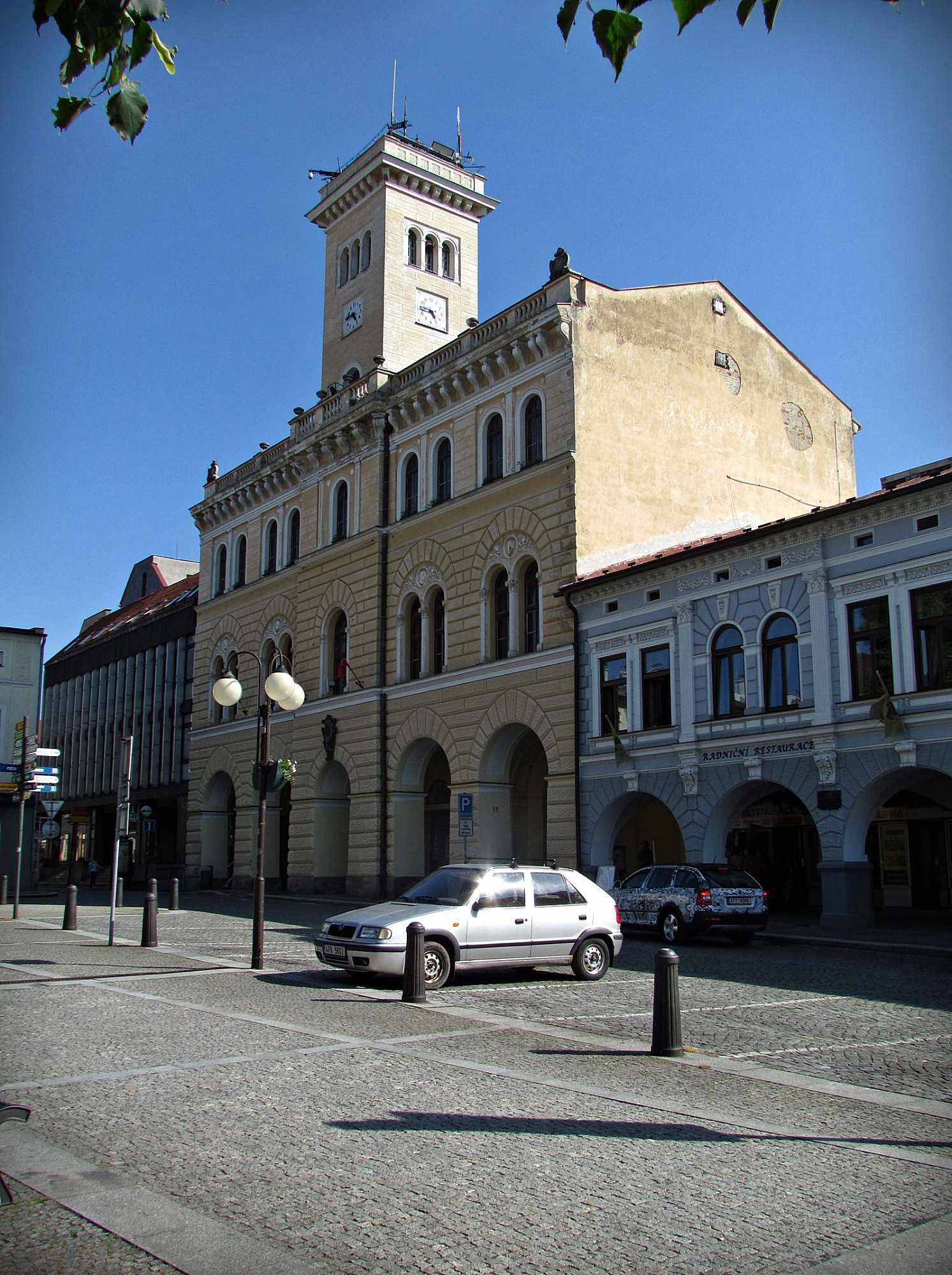 Frenštát pod Radhoštěm - městský úřad foto 4
