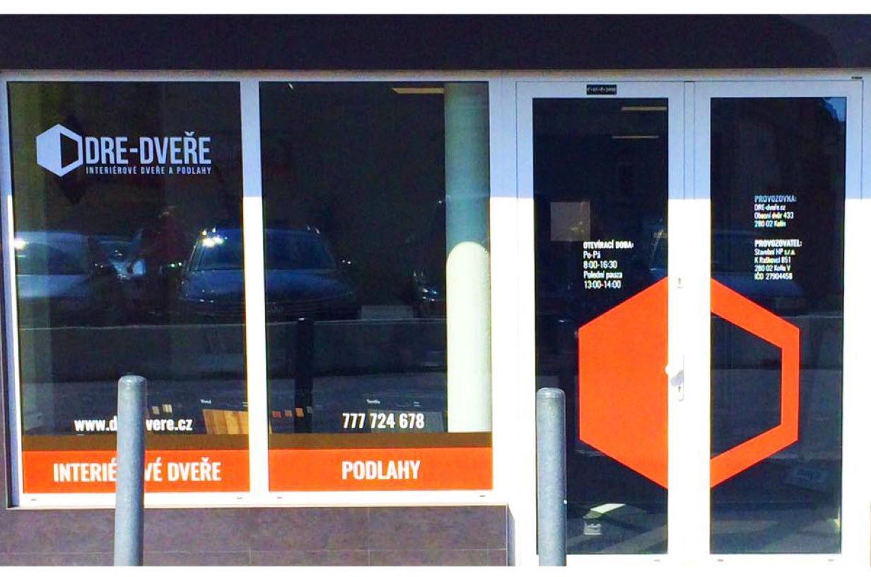 DRE-DVEŘE