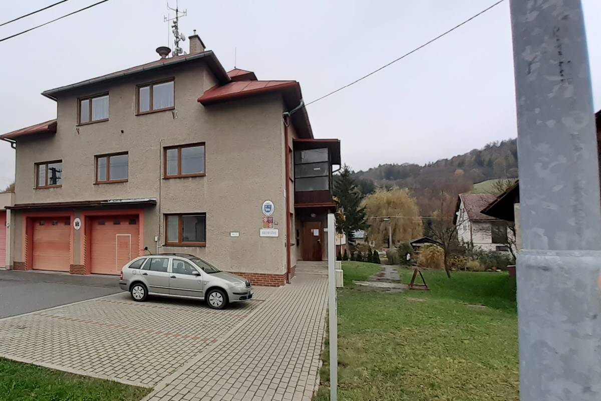 Valašská Polanka - obecní úřad foto 2