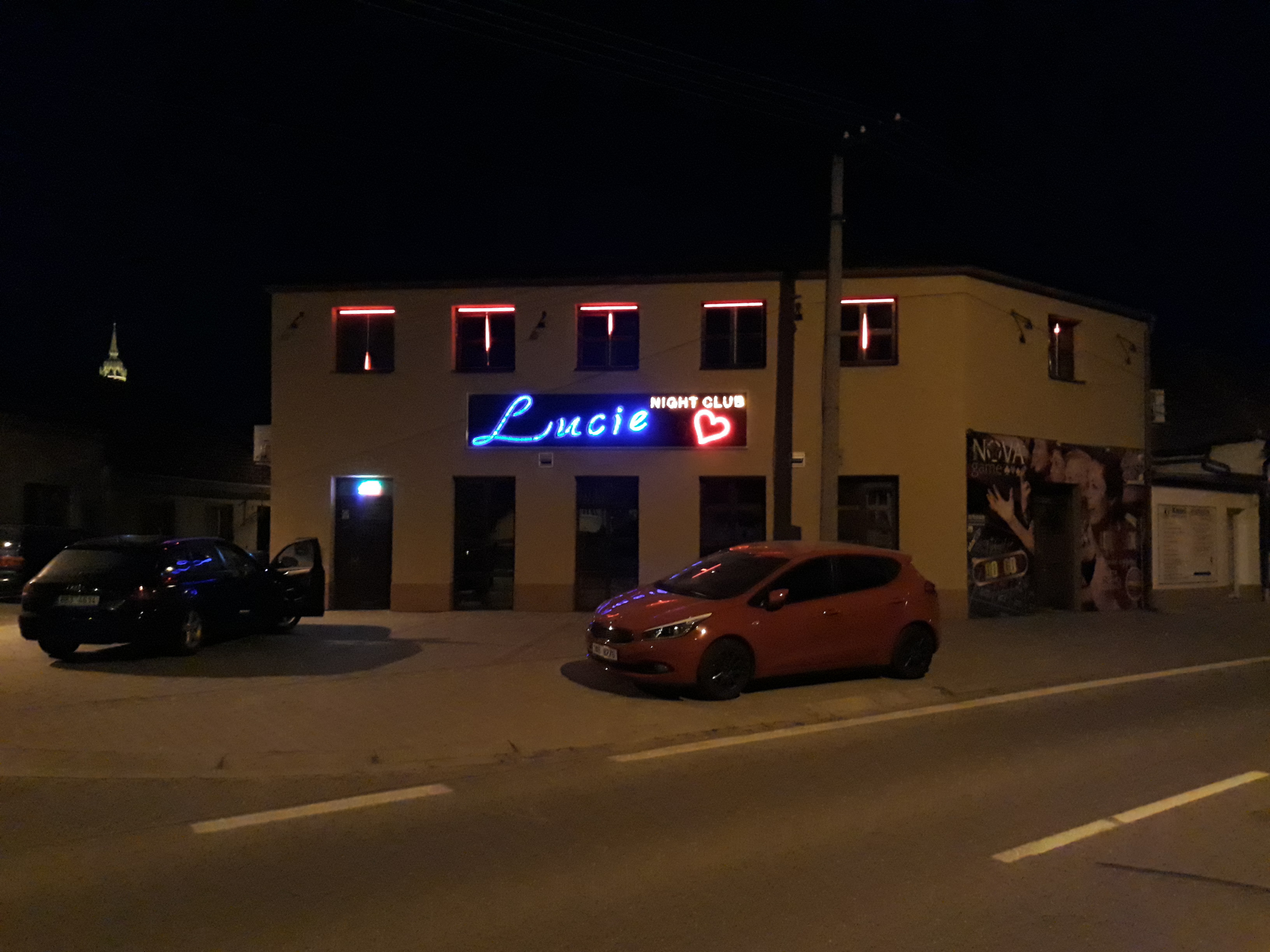 Night club Lucie foto 2