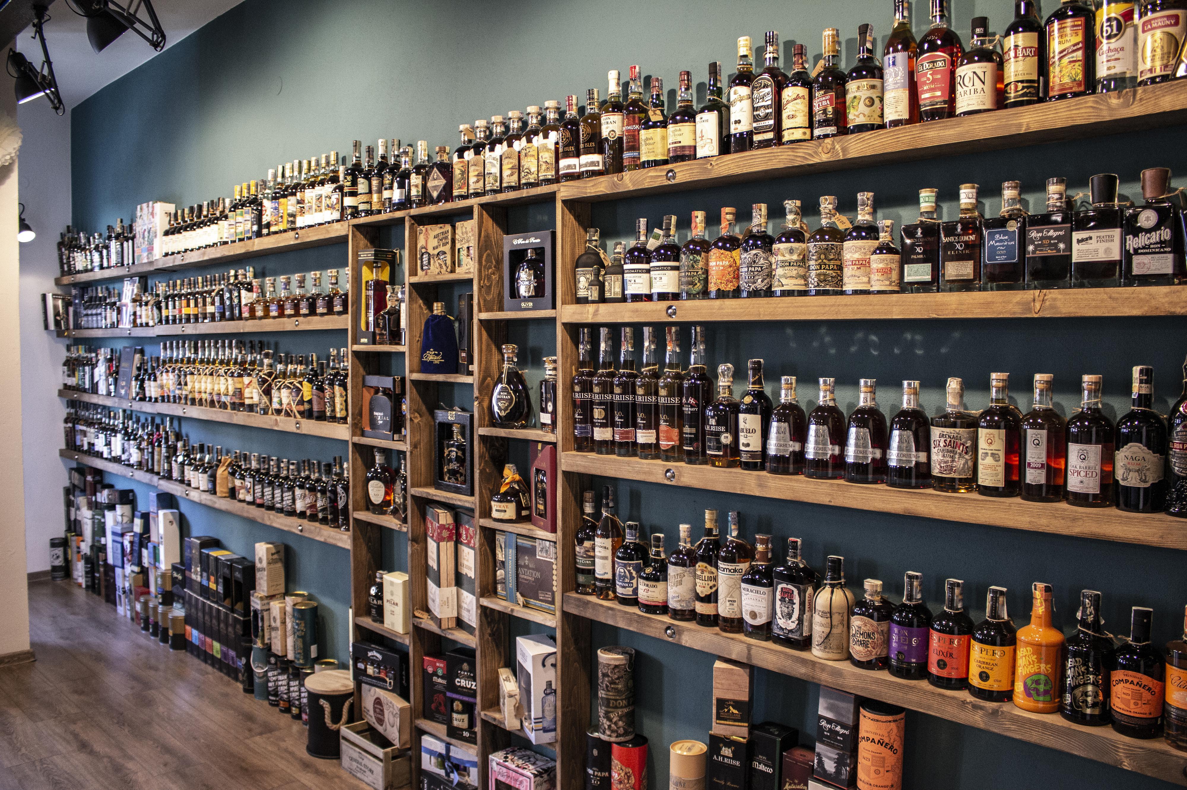 Alter Ego - Prodejna rumu a whisky