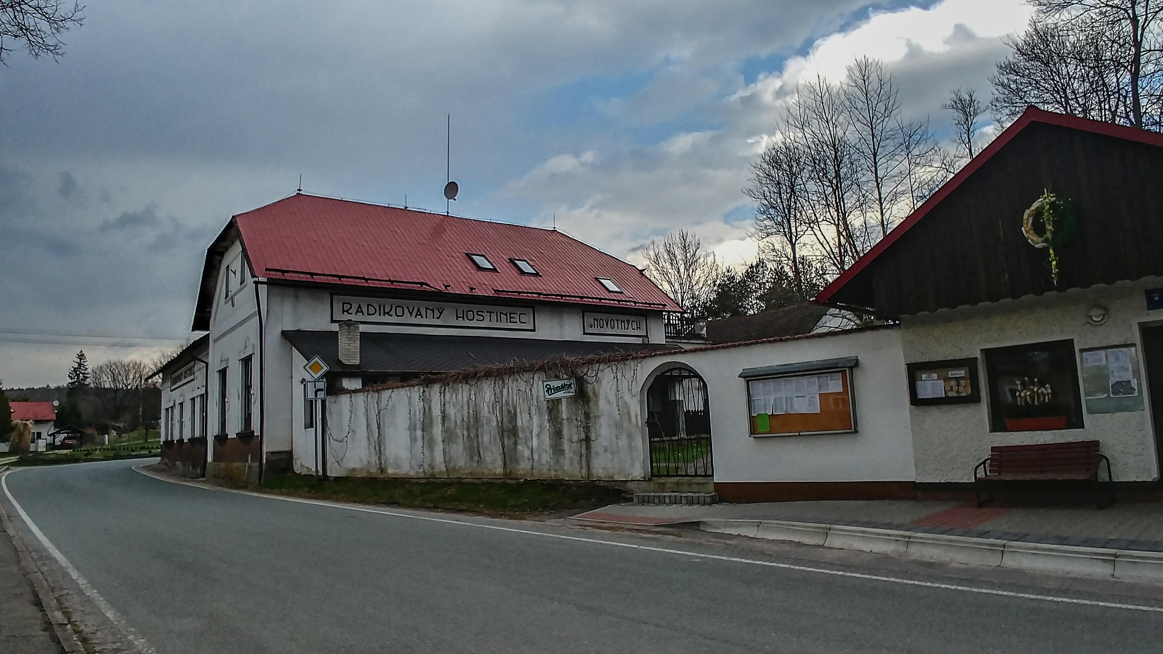 Radikovaný Hostinec u Novotných foto 3