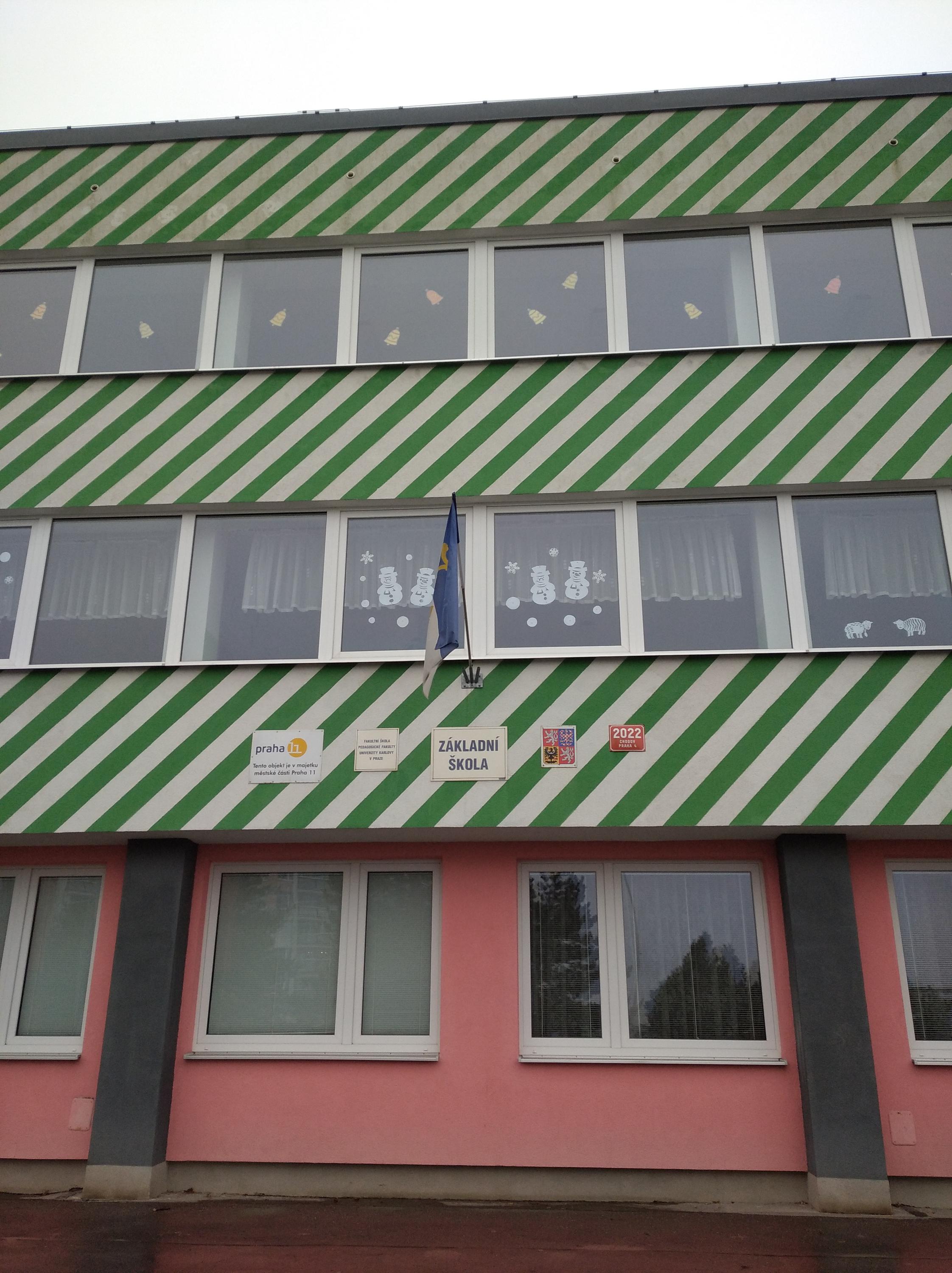 ZŠ, Praha 4, Pošepného náměstí foto 3