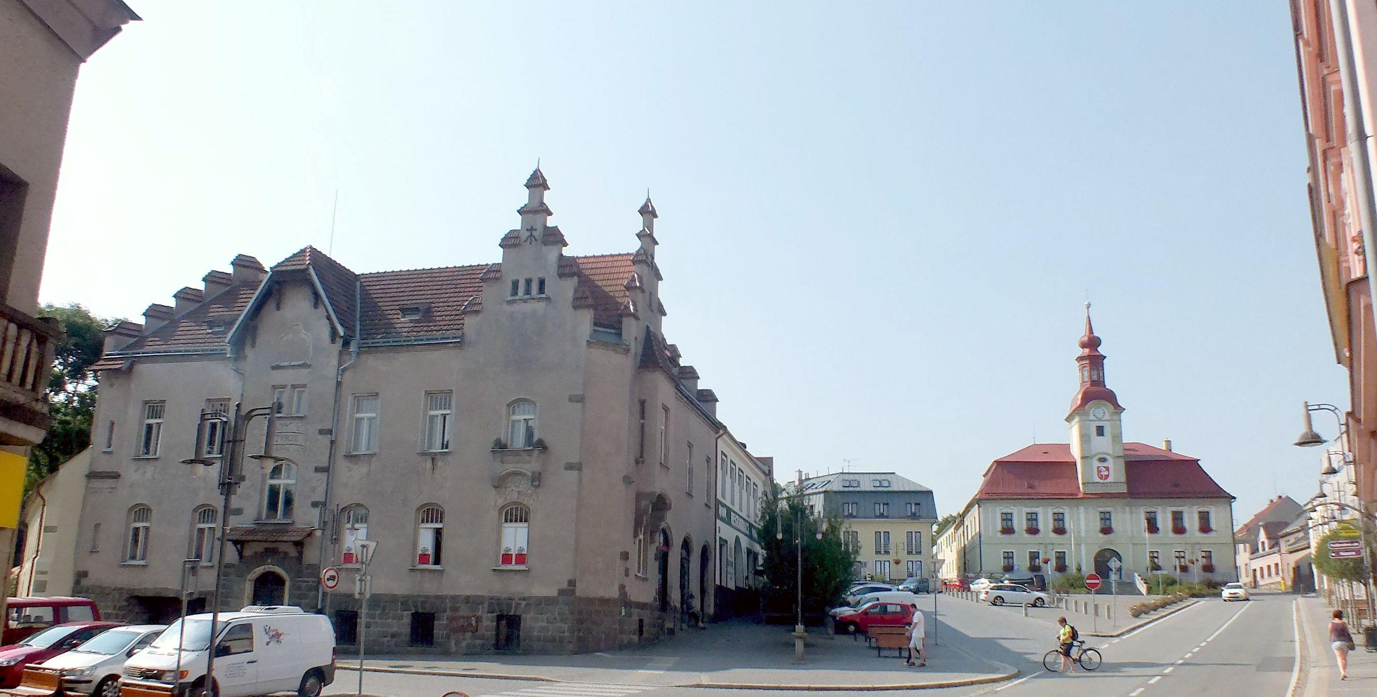 Hlinsko - městský úřad foto 3