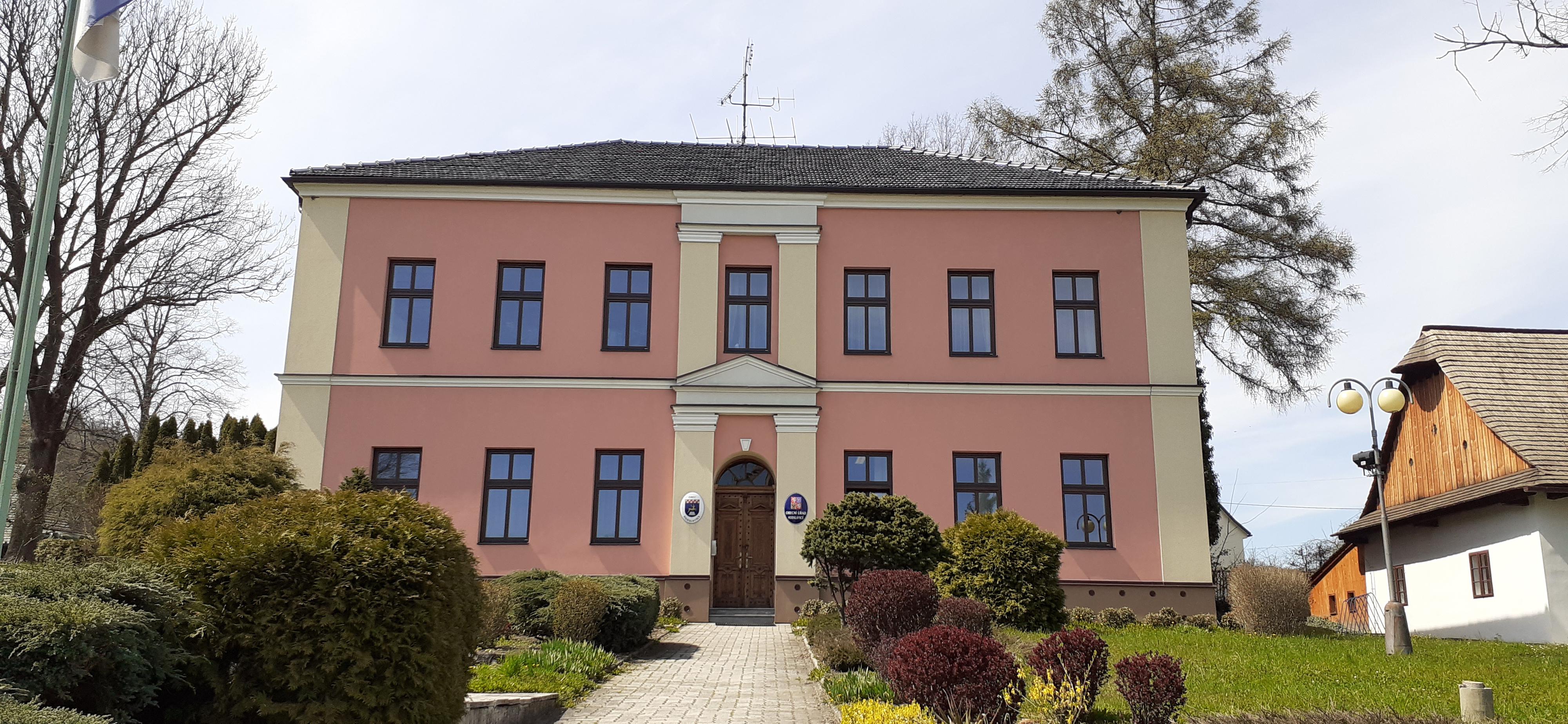 Hodslavice - obecní úřad foto 5