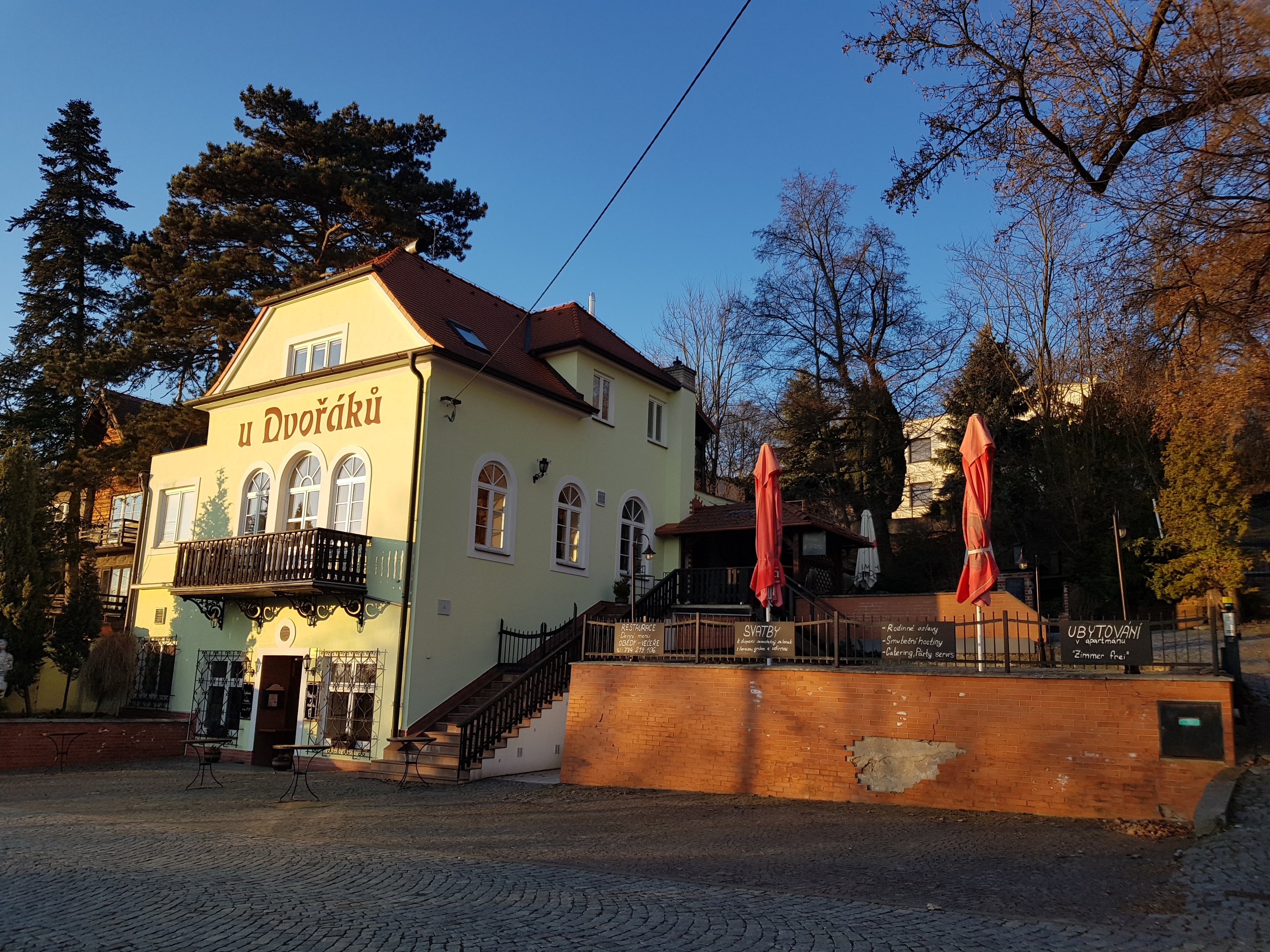 Restaurace U Dvořáků foto 2