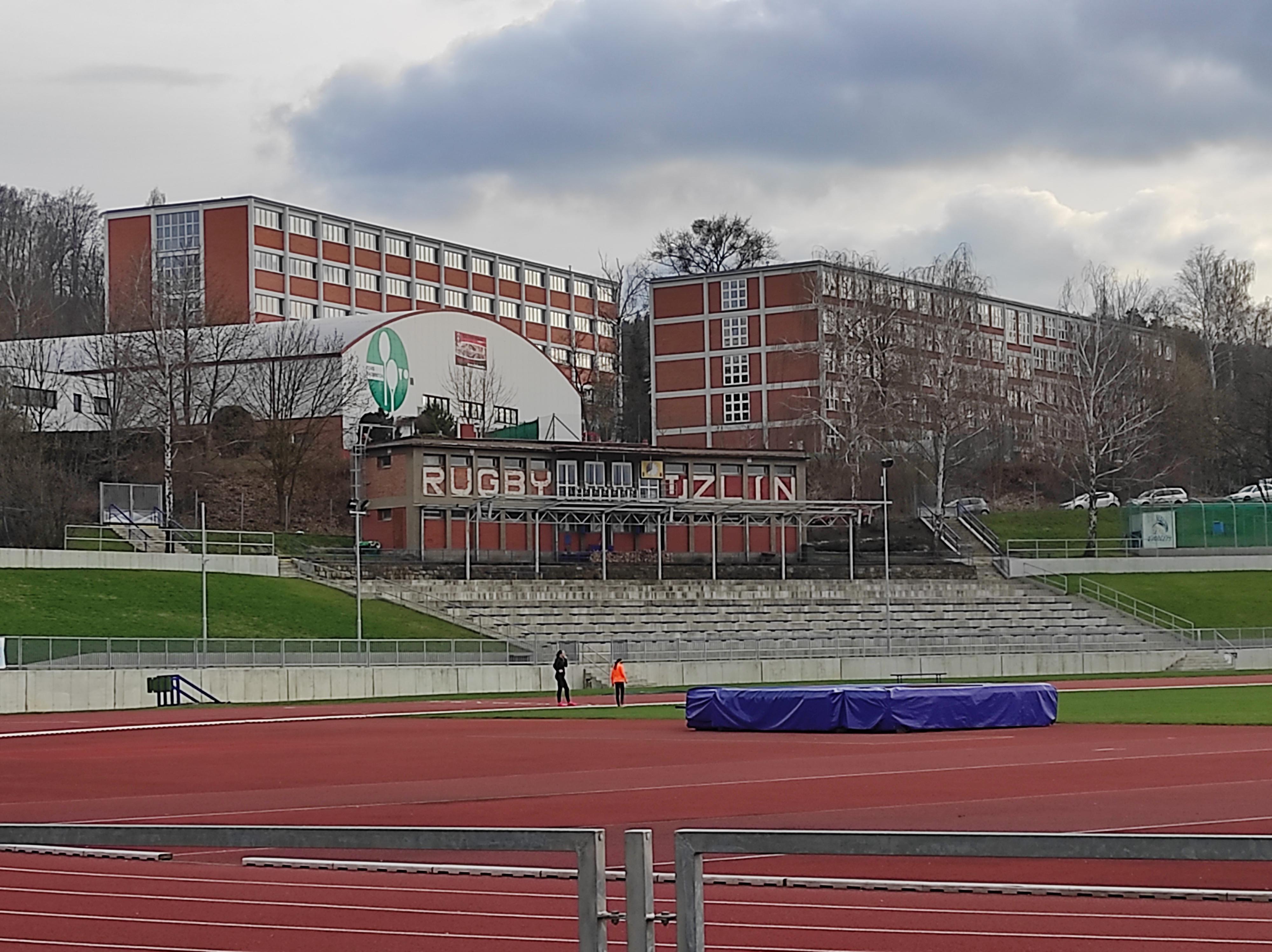 Stadion mládeže foto 1