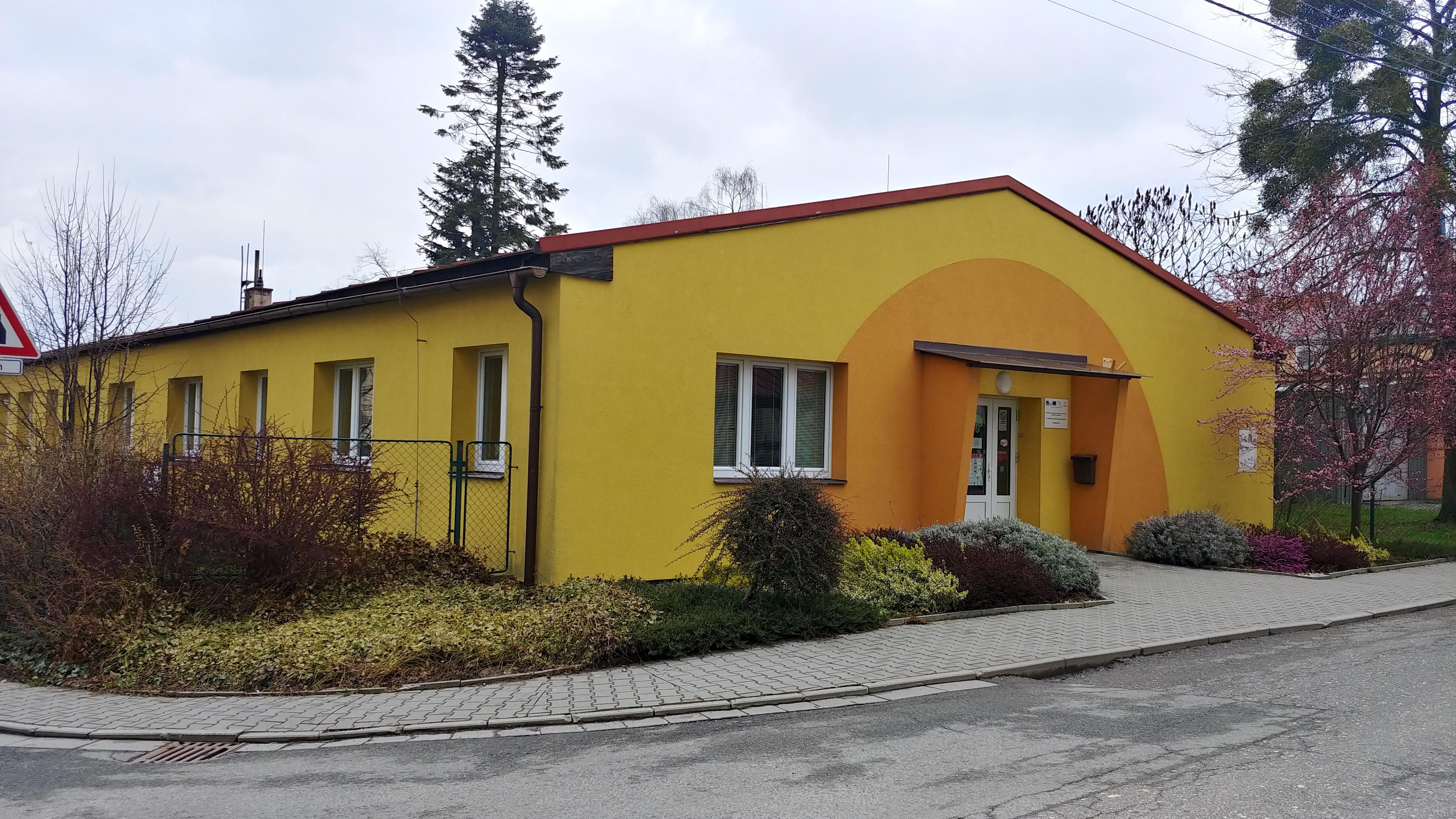 Základní škola a mateřská škola Hlučín - Bobrovníky