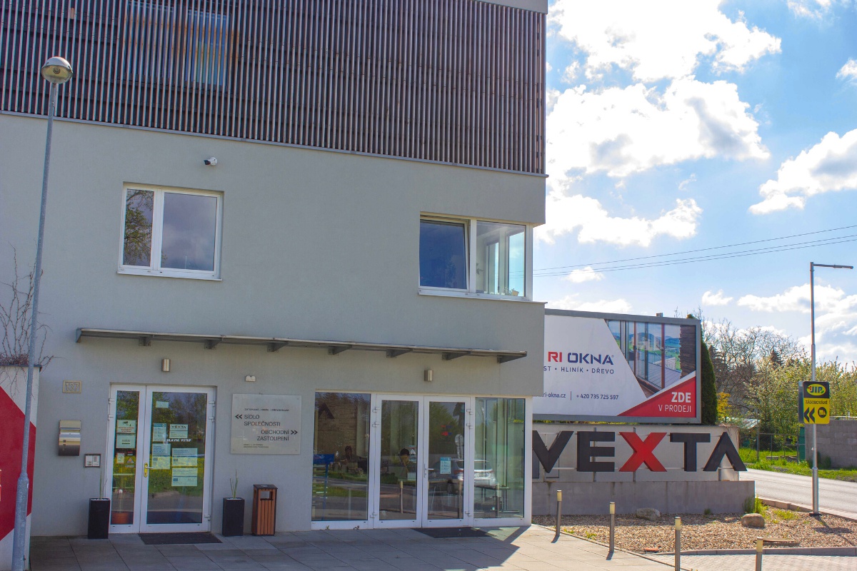 Prodejce RI OKNA foto 1