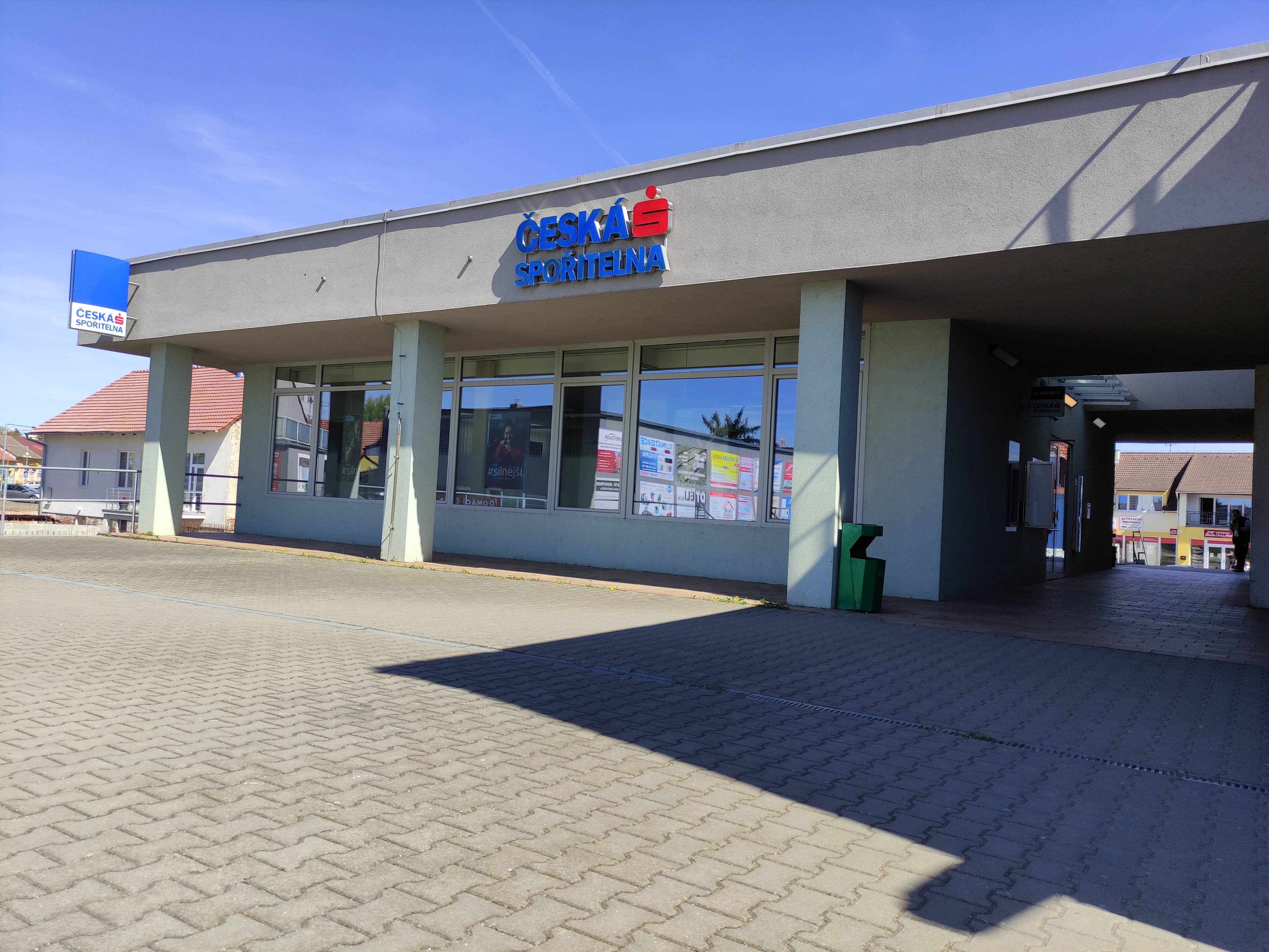 Česká spořitelna, a.s. foto 2