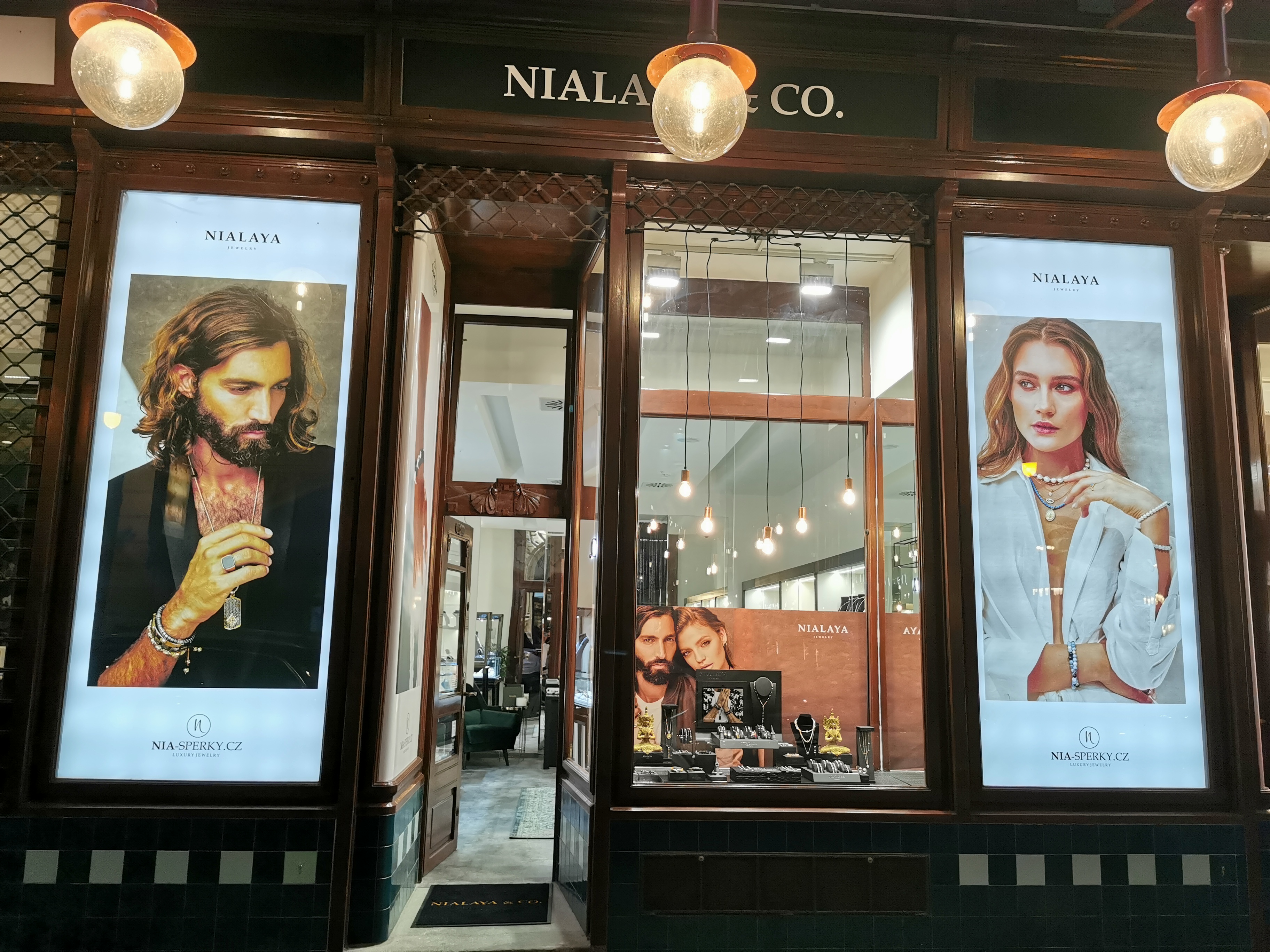 Nialaya & CO. foto 3