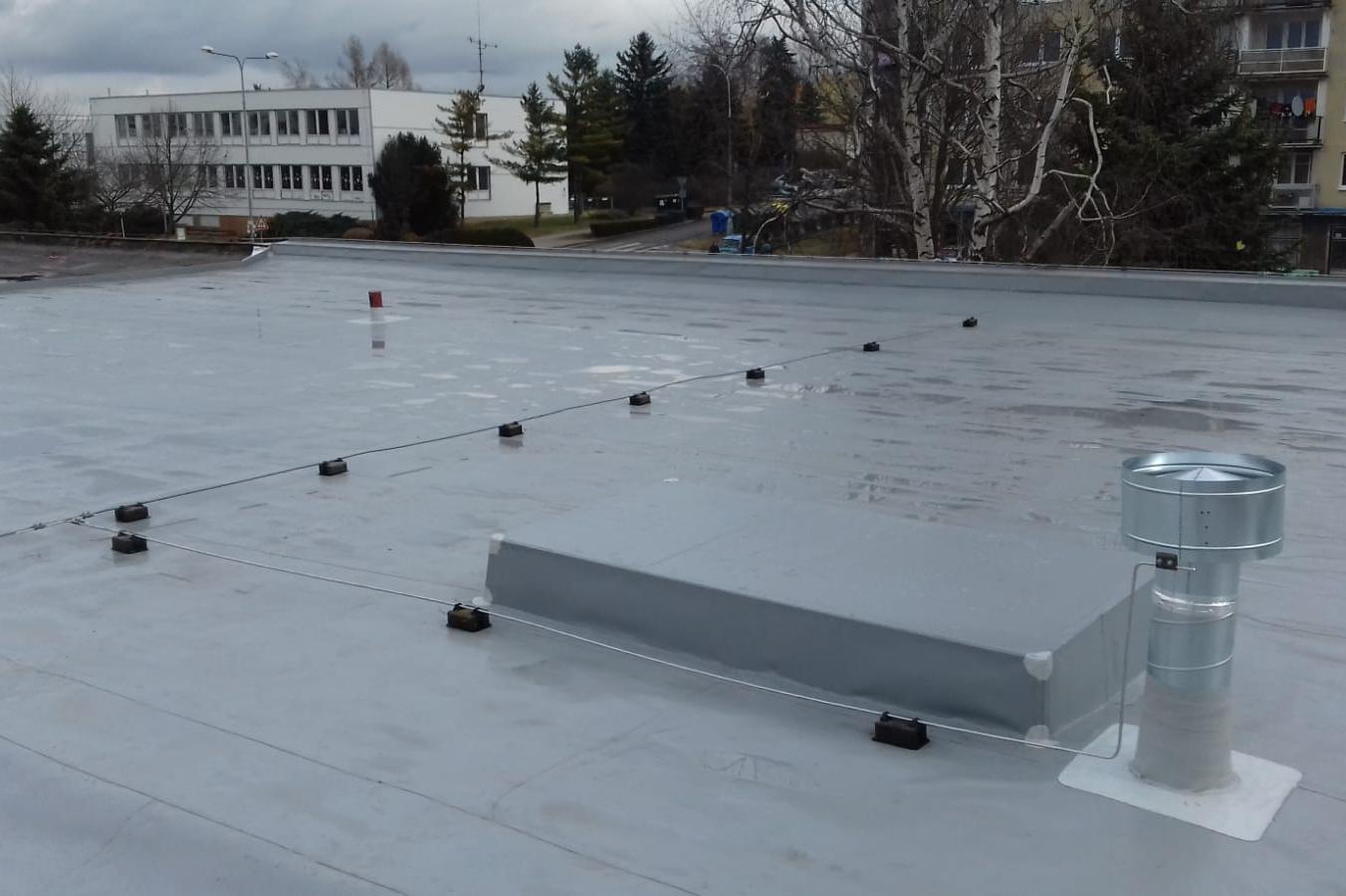 Lehr - Jelen ploché střechy