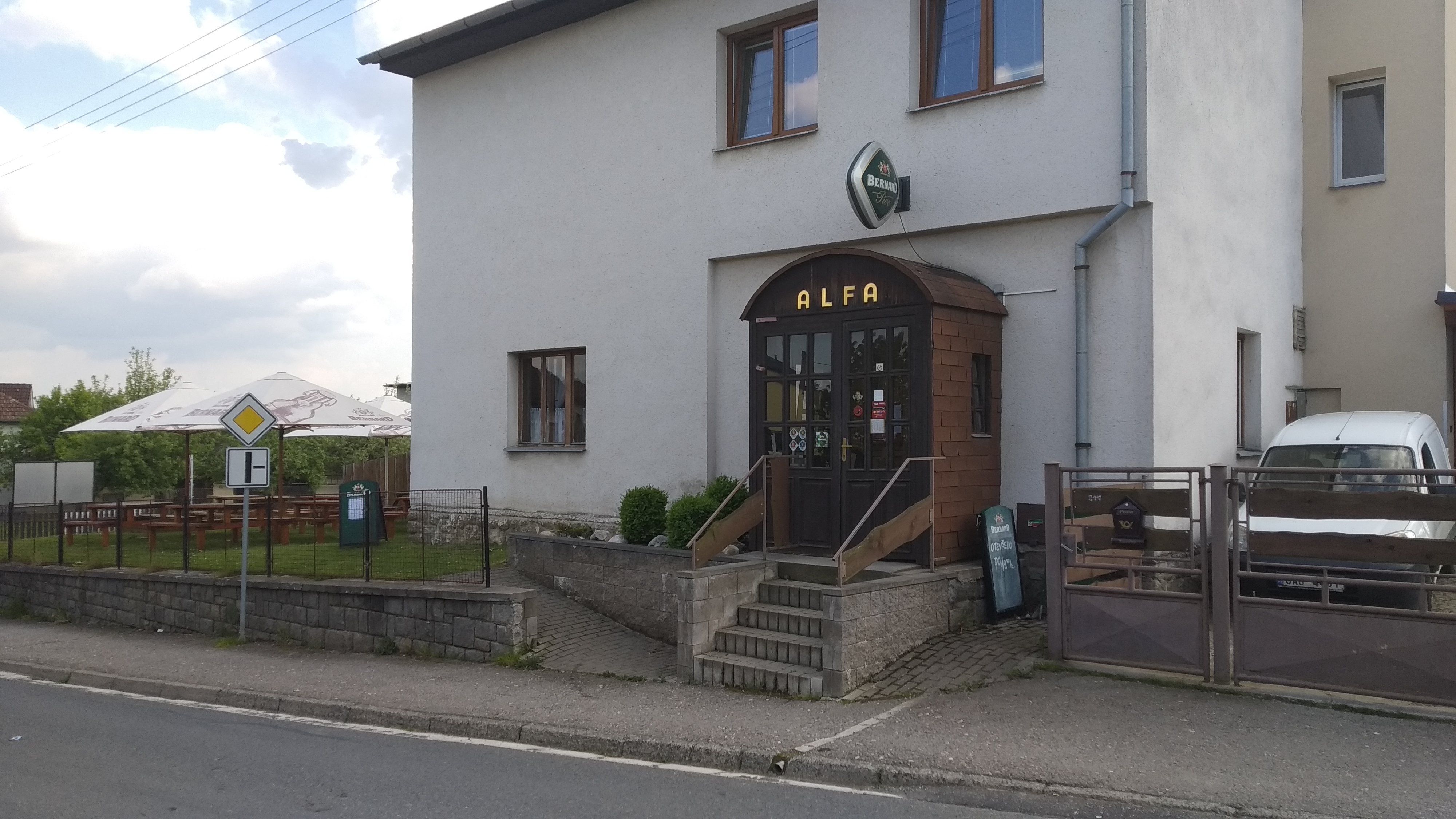 Restaurace Alfa foto 2