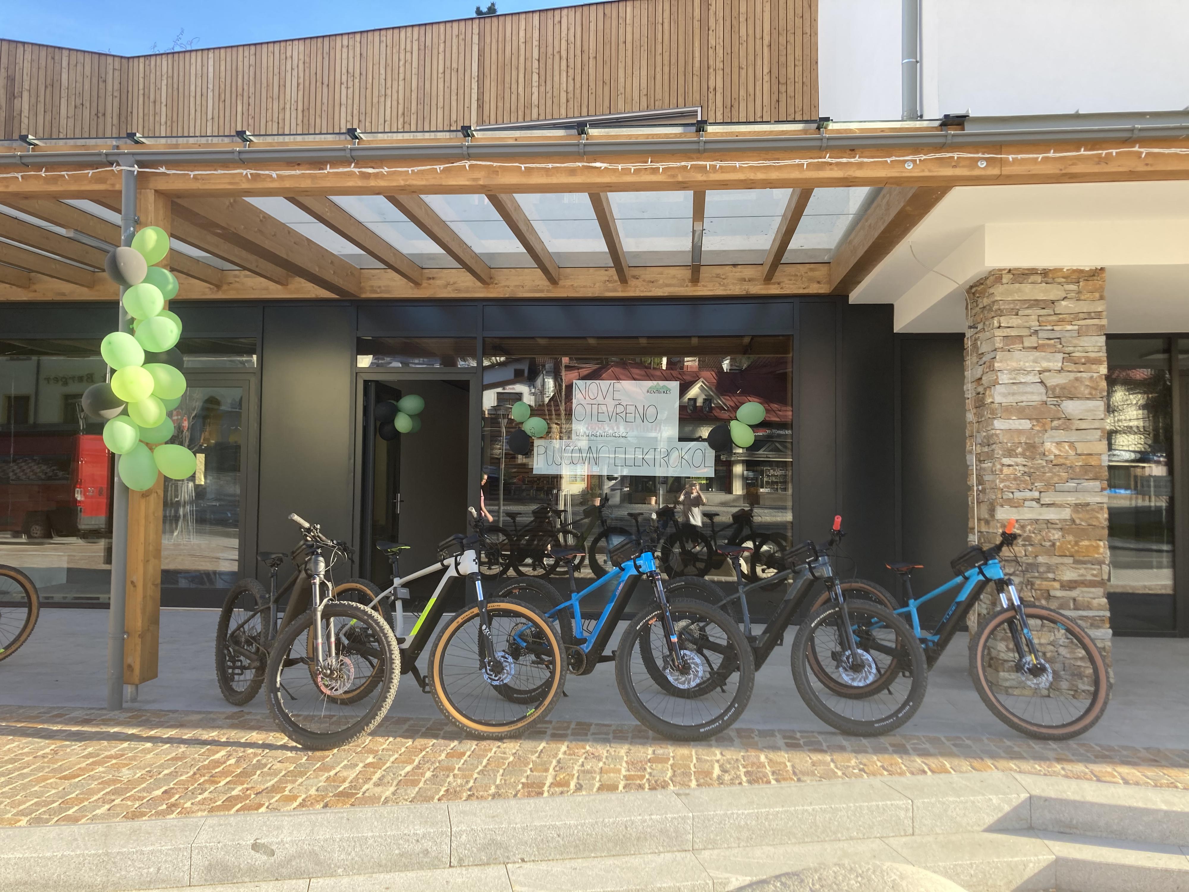 Půjčovna Elektrokol Rentbikes foto 2
