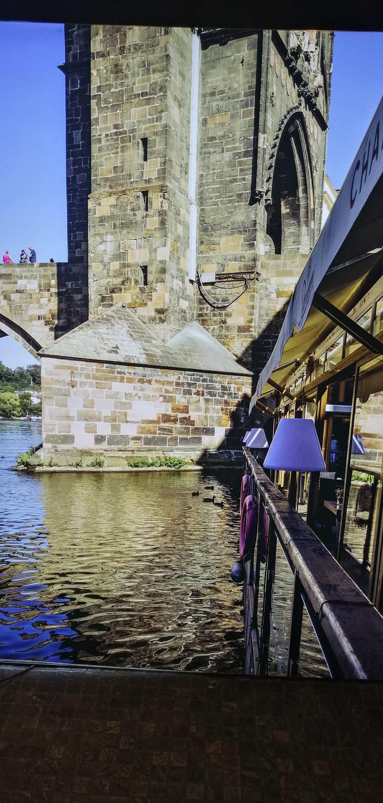 Charles Bridge restaurant foto 6