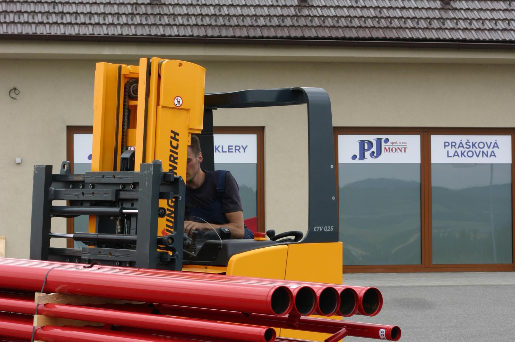 P.J. - Mont, spol. s r.o.