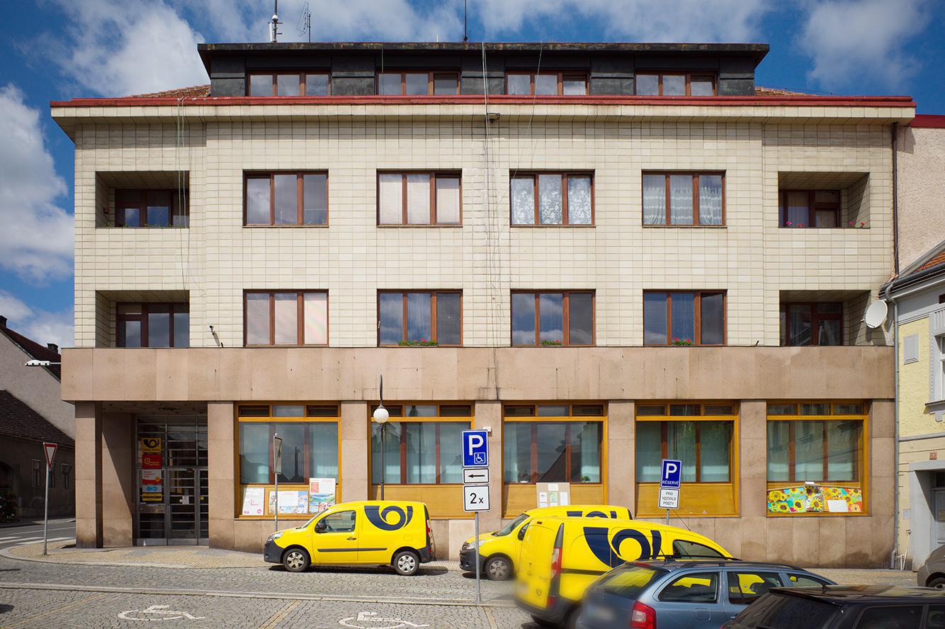 Pošta Březnice foto 2