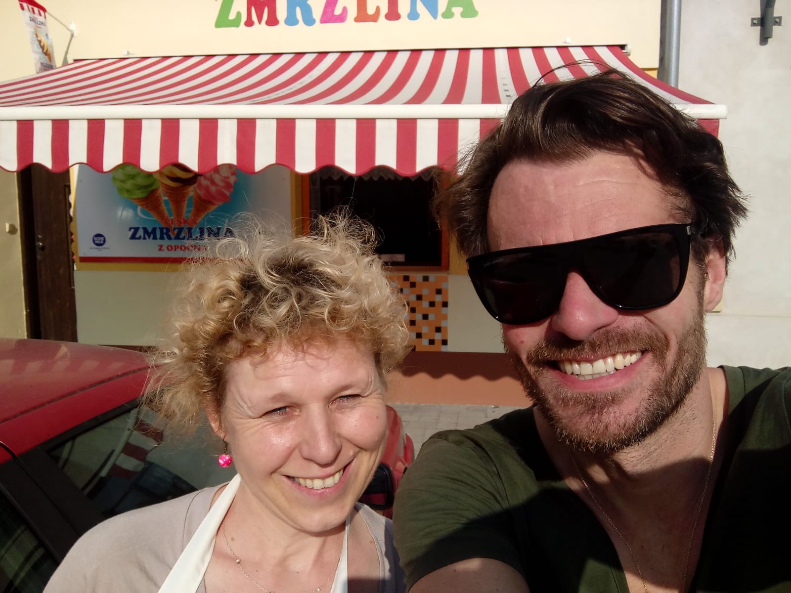 Zmrzlina na náměstí foto 4