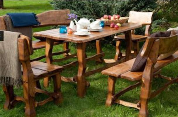 Nábytek STRAKOŠ – stoly židle postele foto 3