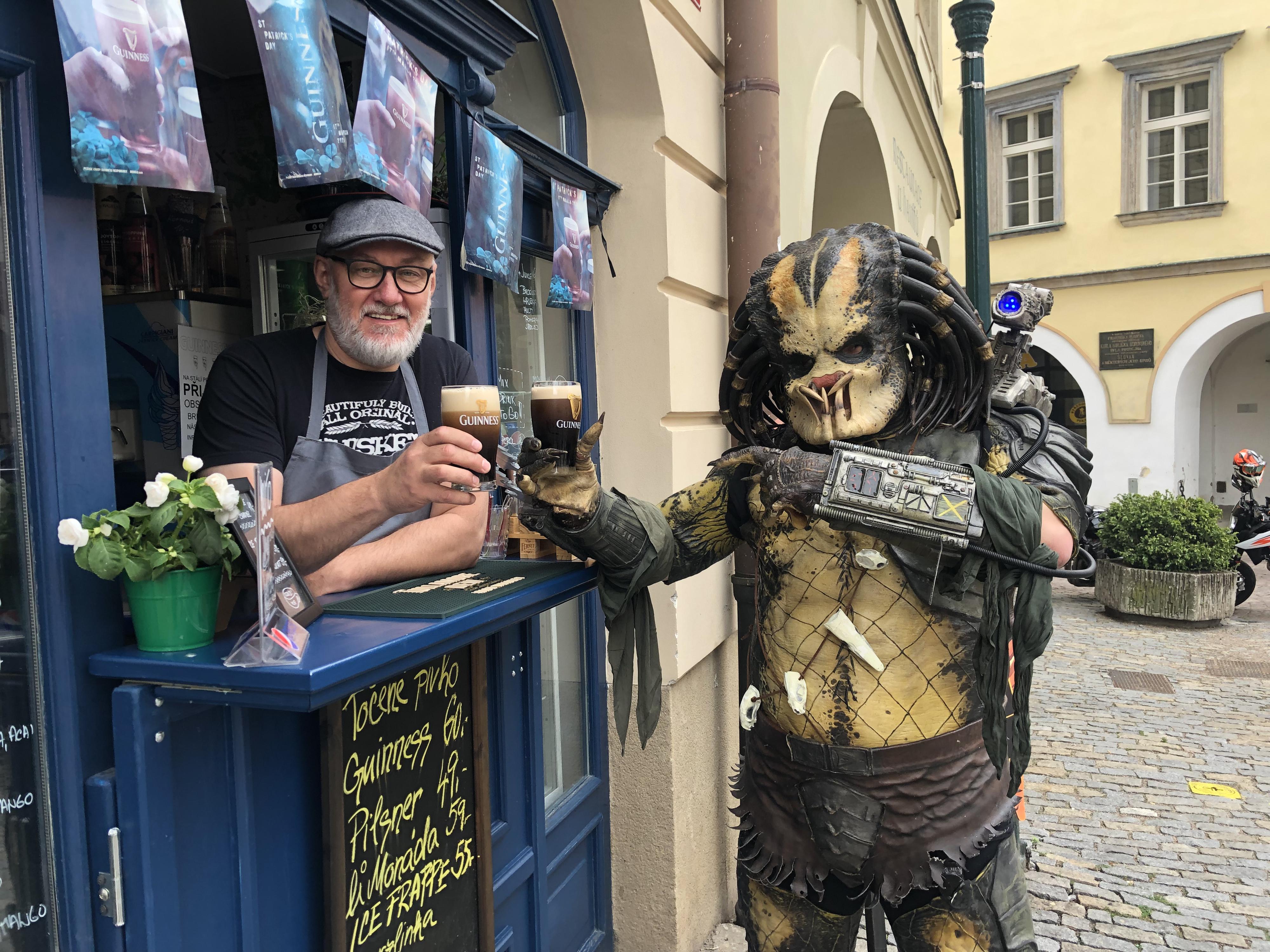 GUINNESS MUSIC BAR foto 2