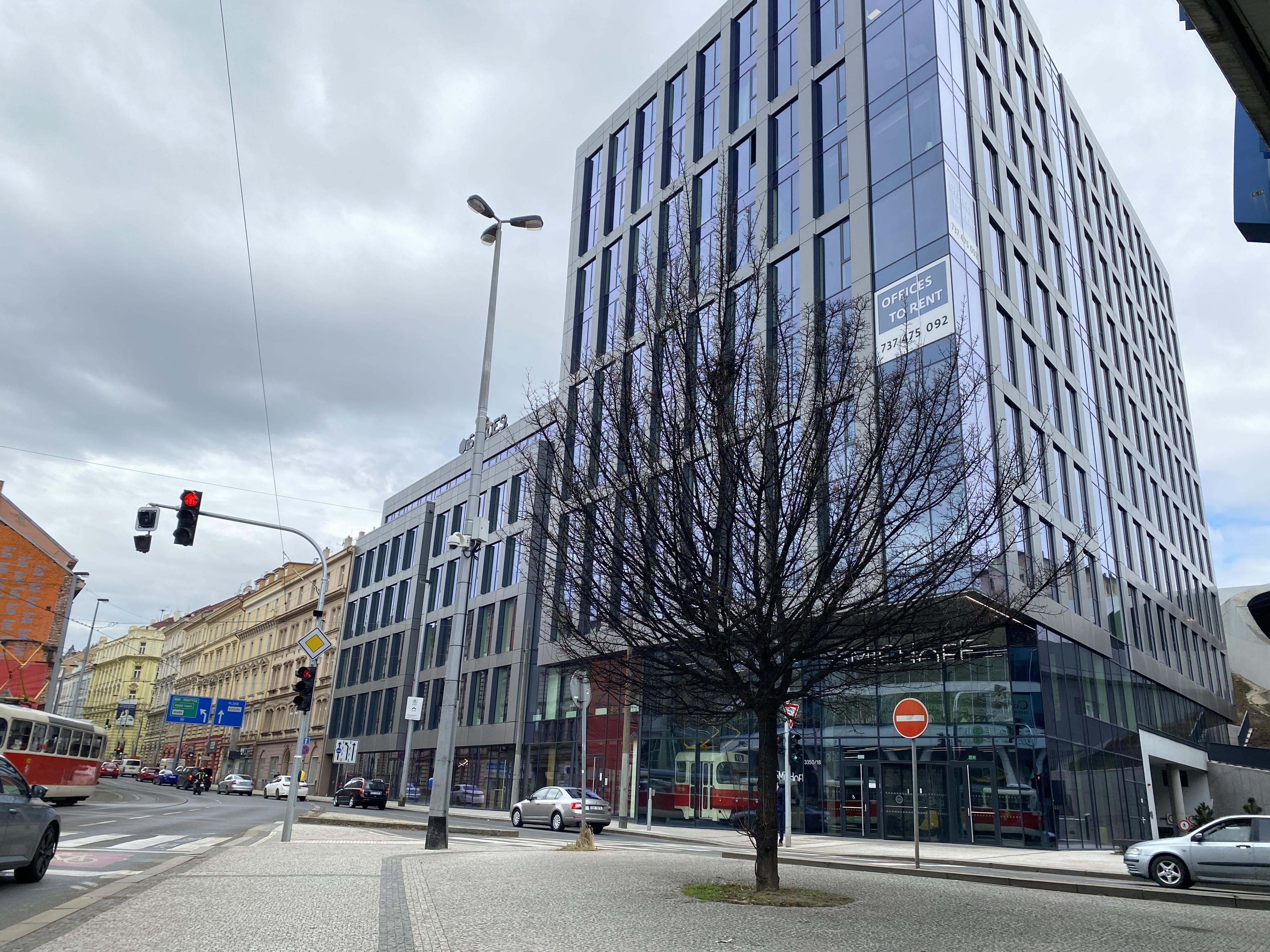 MR.PARKIT - Parking SmichOFF Plzeňská foto 2