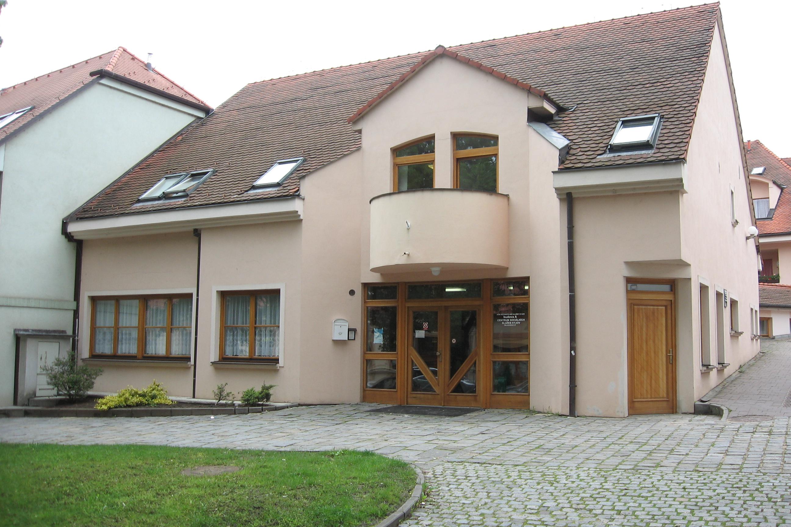 Pečovatelská služba a osobní asistence