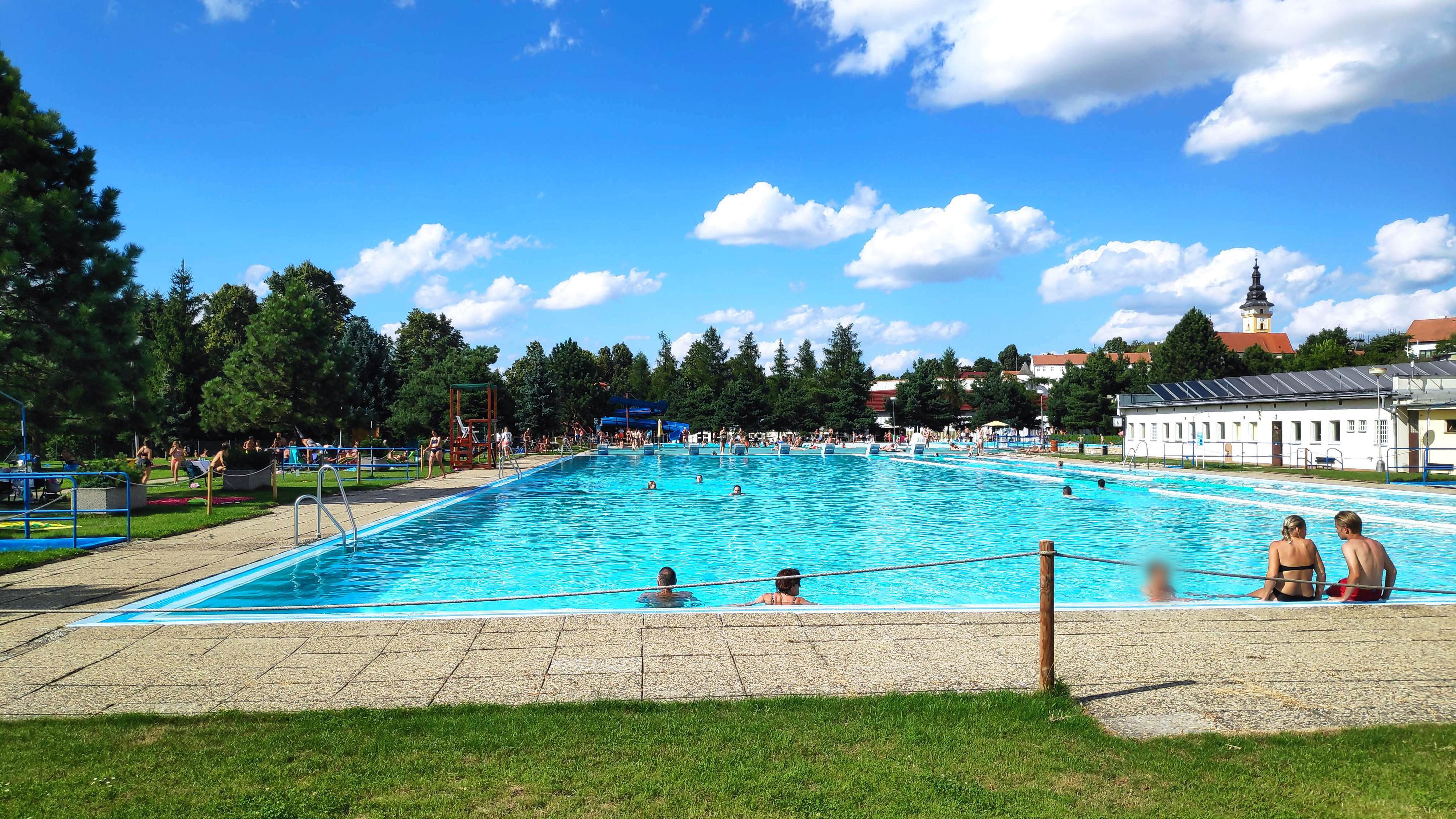 Letní koupaliště Moravské Budějovice foto 5