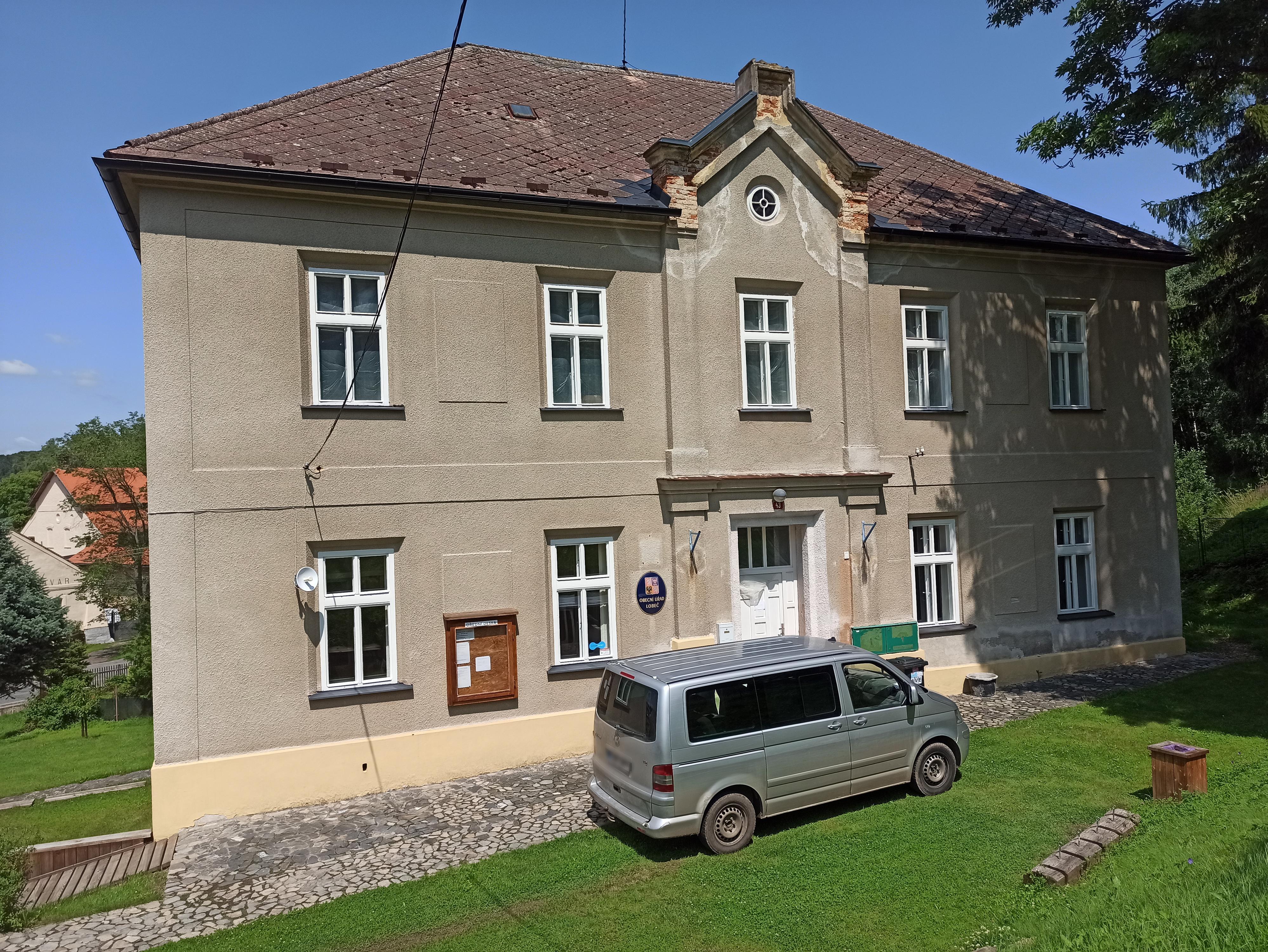 Lobeč - obecní úřad