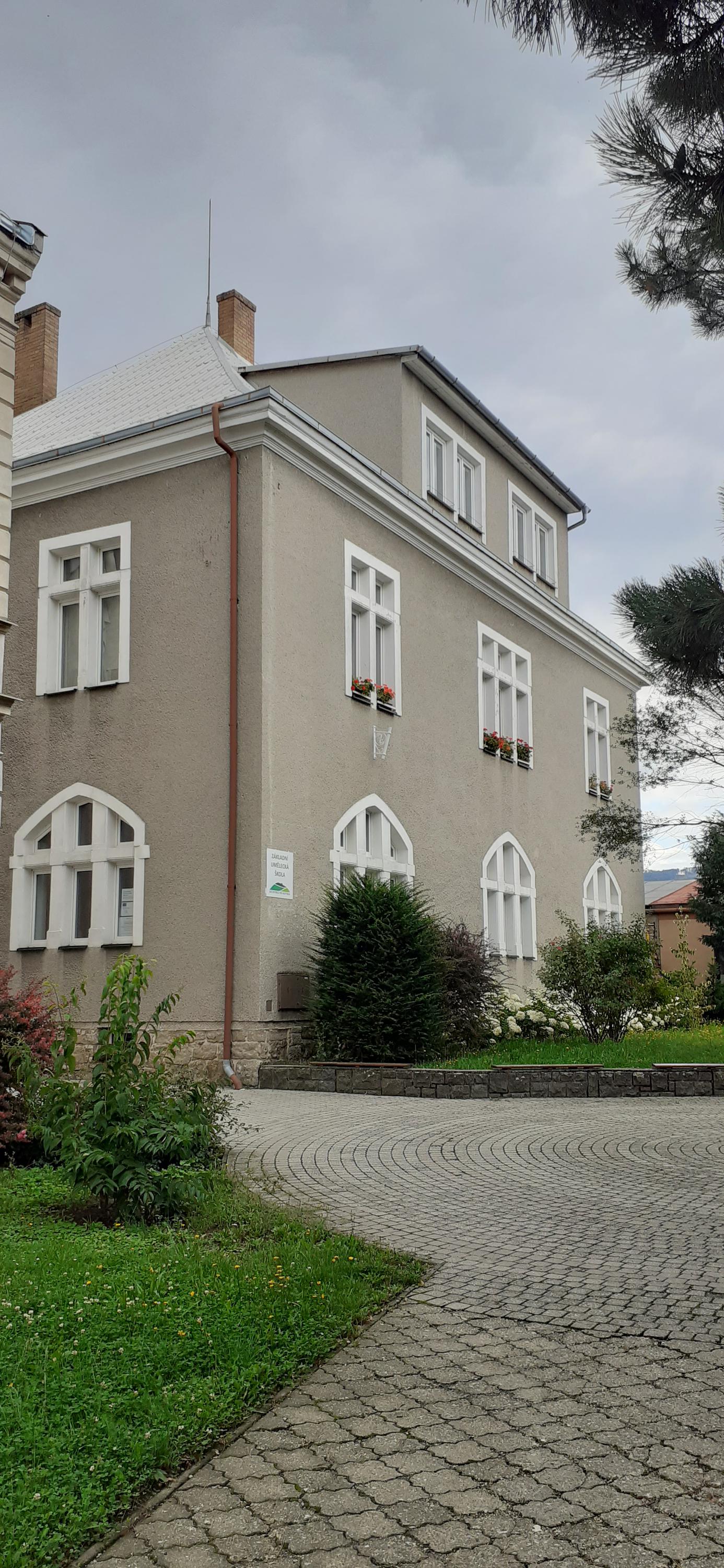 ZUŠ Bystřice pod Hostýnem foto 2