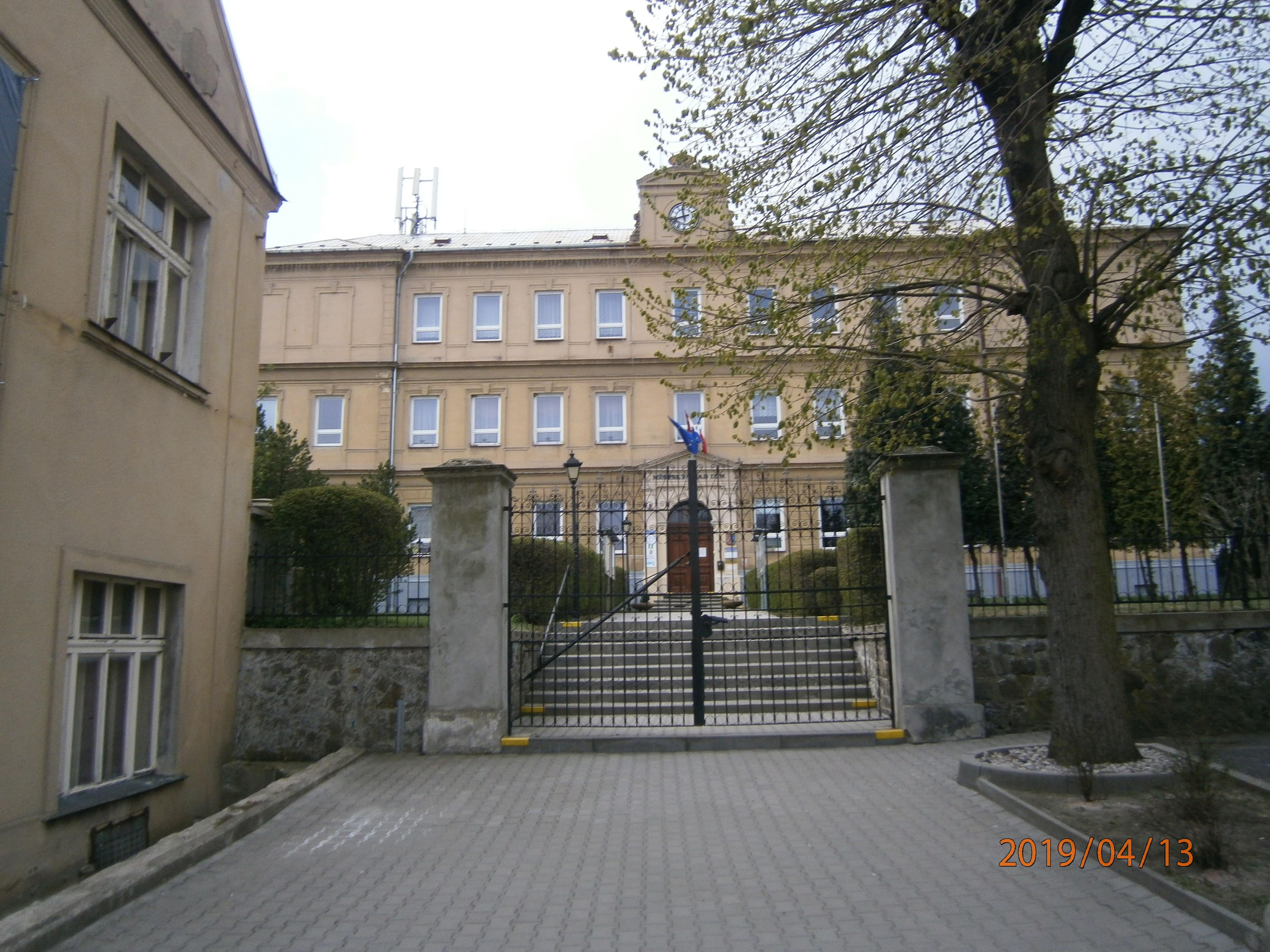 Lom - městský úřad foto 3