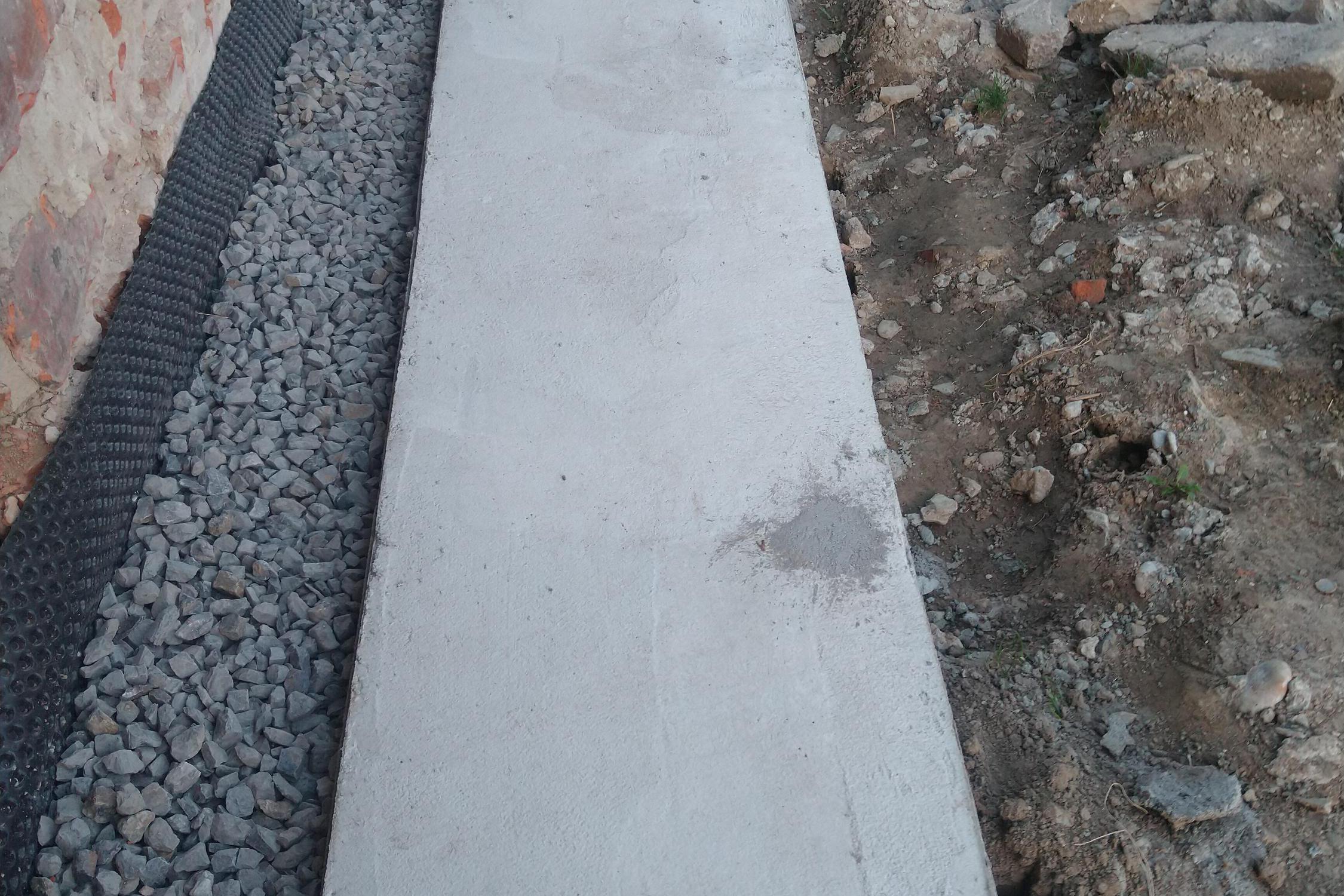 Tomáš Valigura - ruční výkopové práce