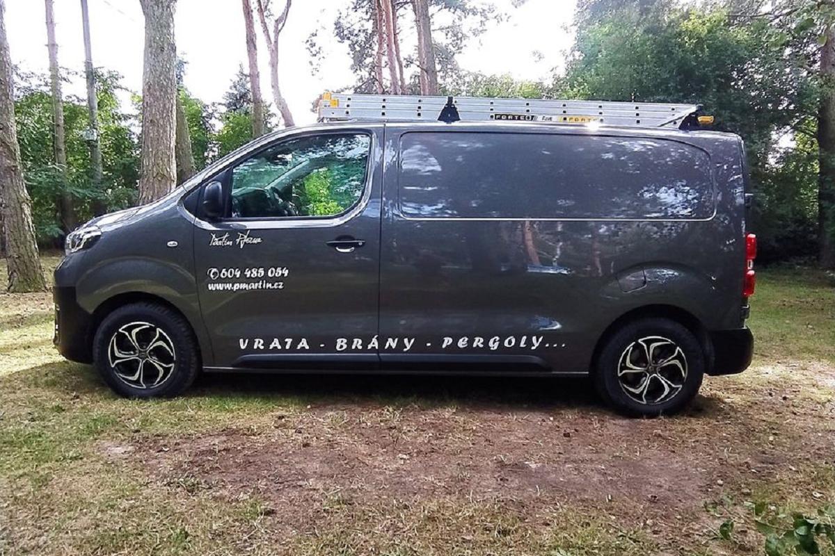 Martin Pfaur - vrata, brány, pergoly