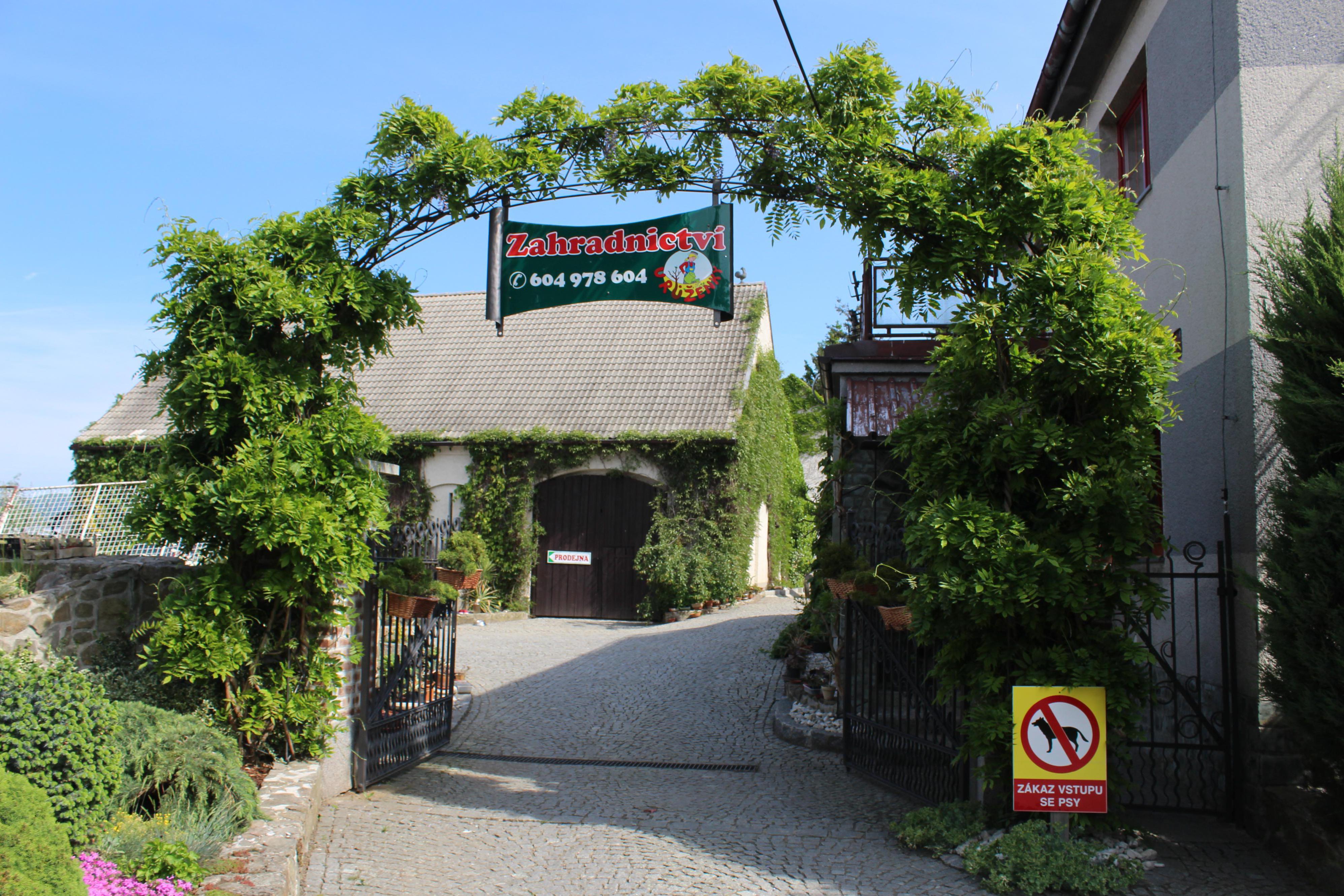 Zahradnictví U Růženky foto 1