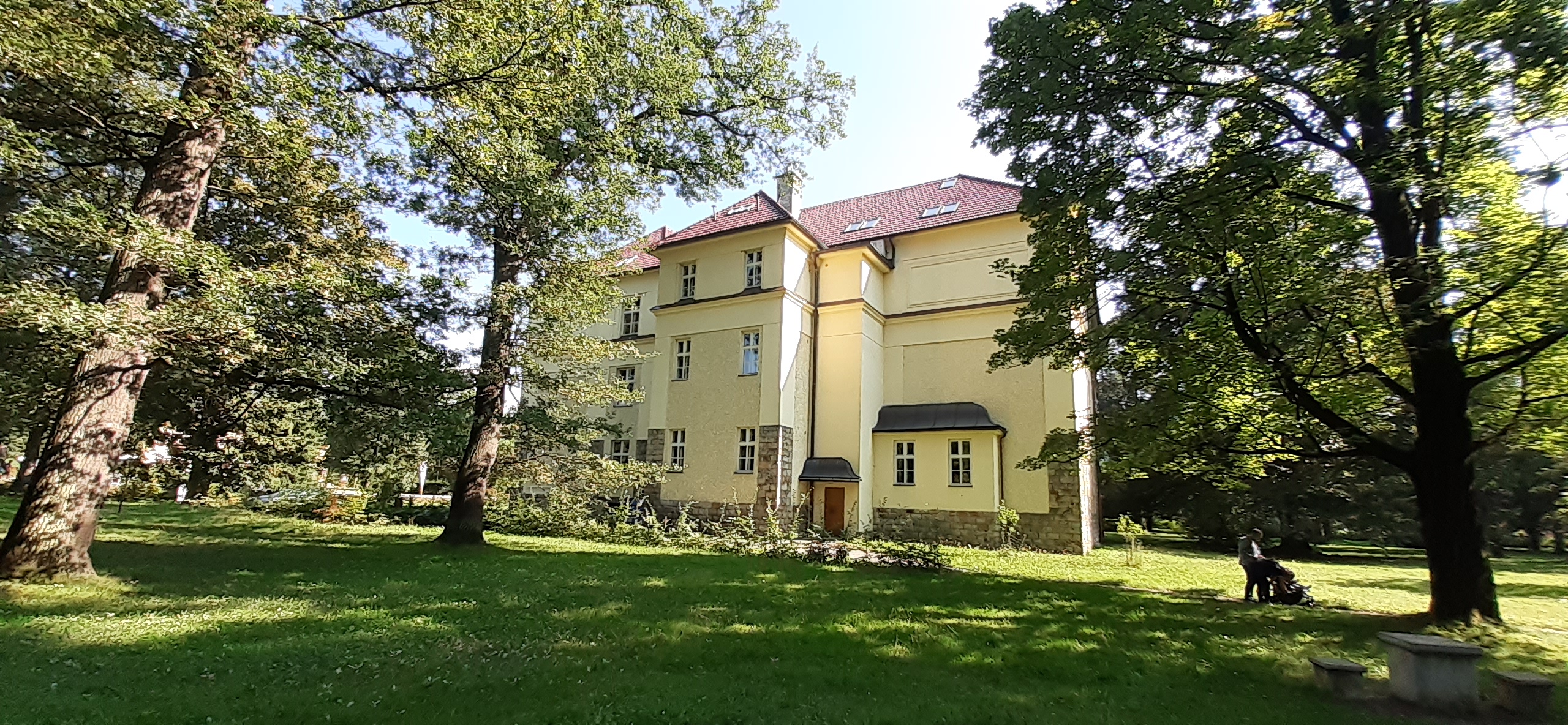 ZUŠ Rožnov pod Radhoštěm, Pionýrská foto 6