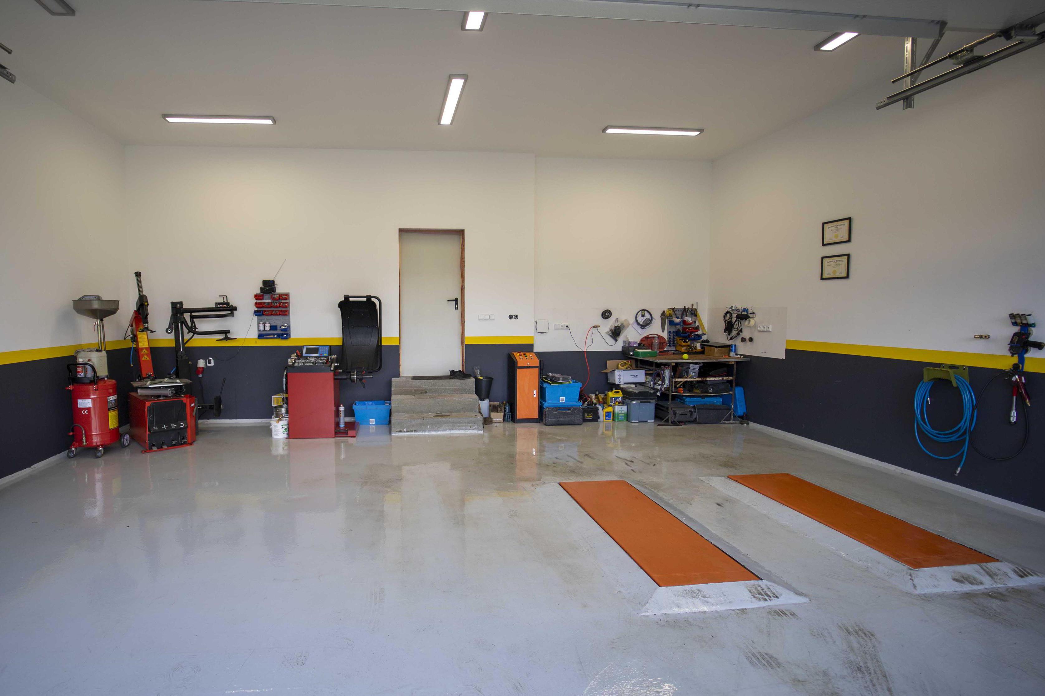 Jiří Pijan-LufiCars