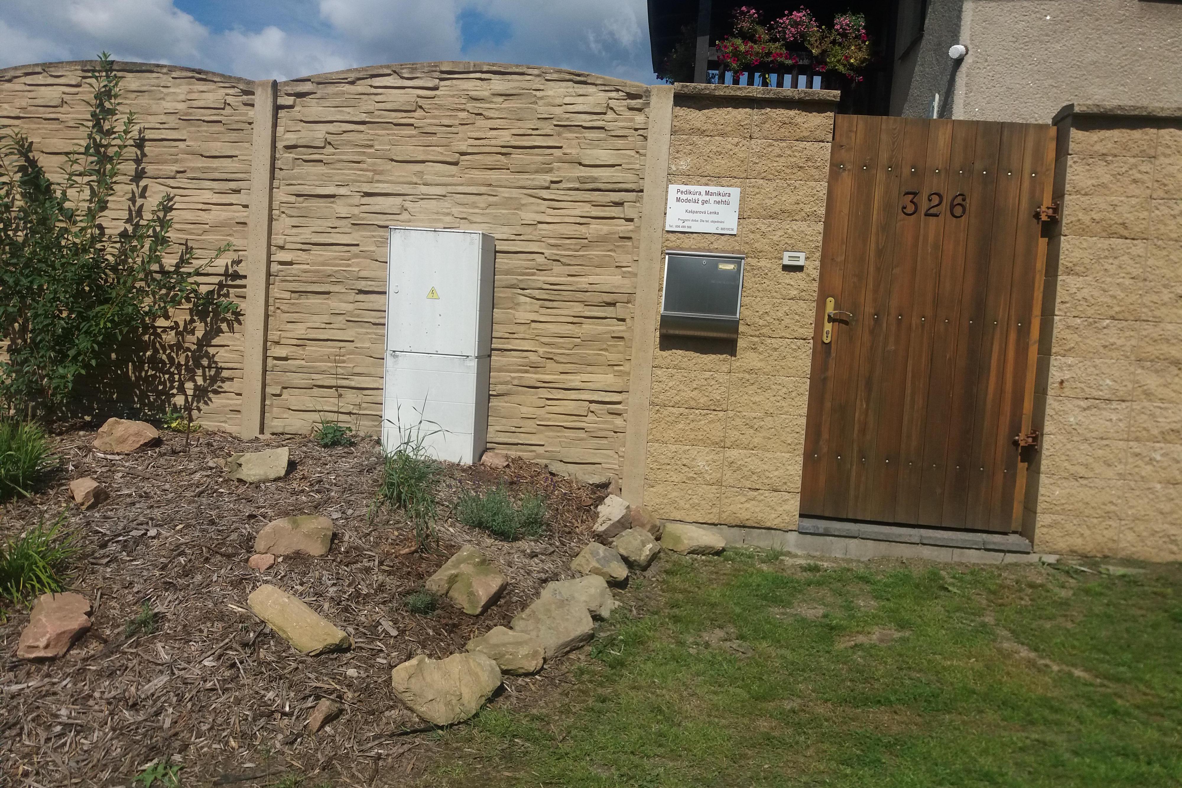 Kosmetický a nehtový salón - Lenka Kašparová