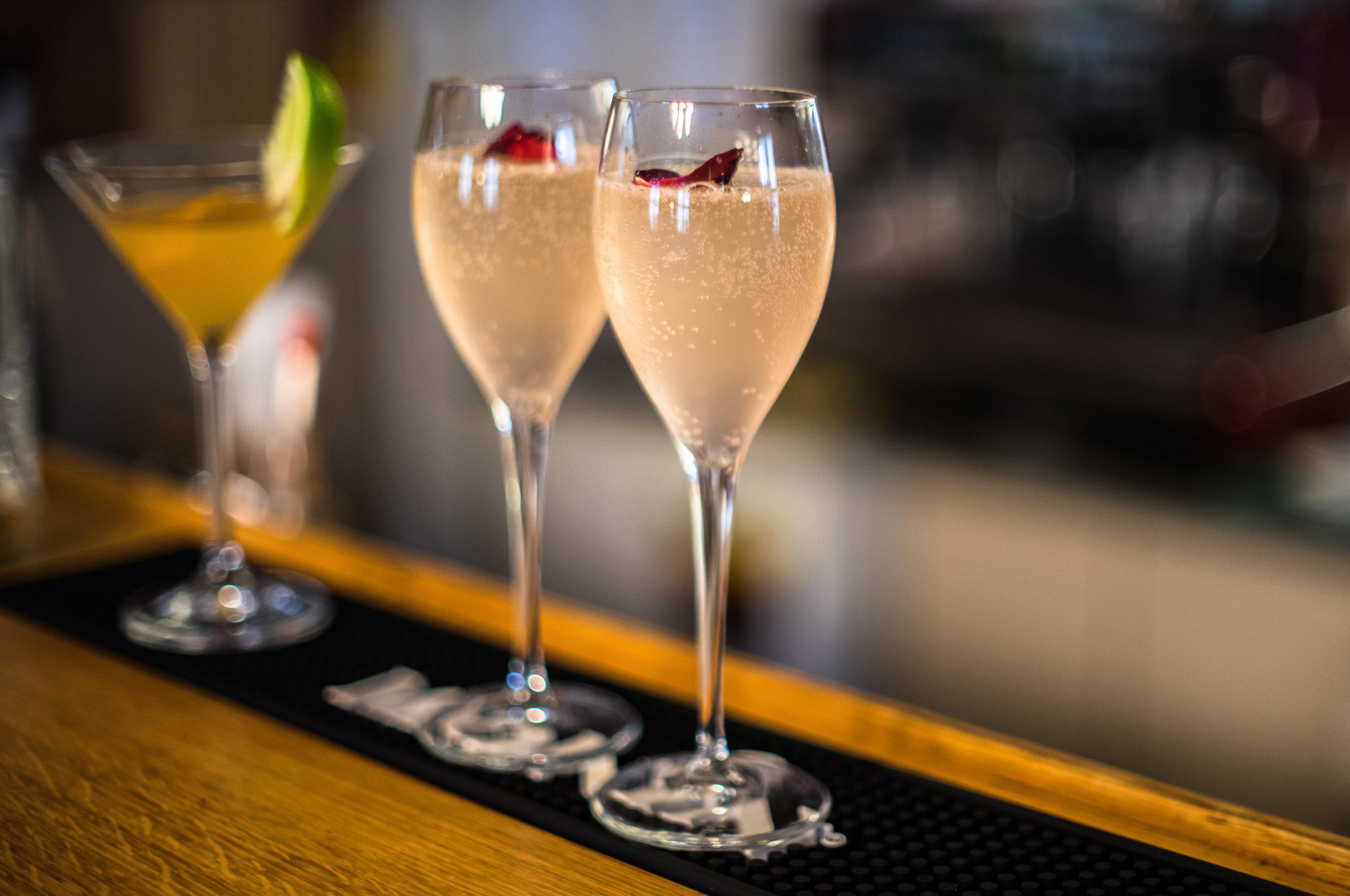 Obývák - káva a bar