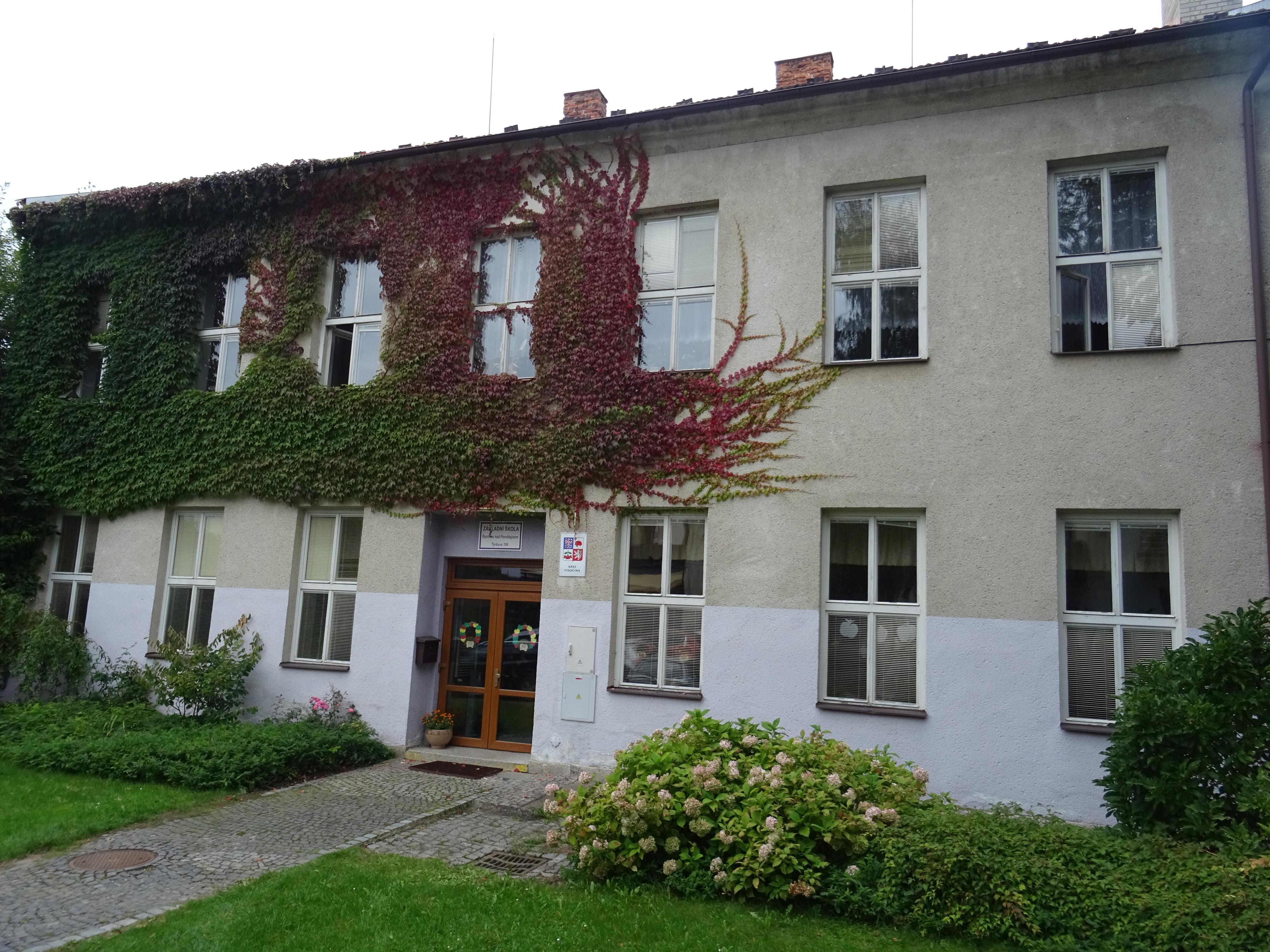 ZŠ Bystřice nad Pernštejnem, Tyršova foto 2
