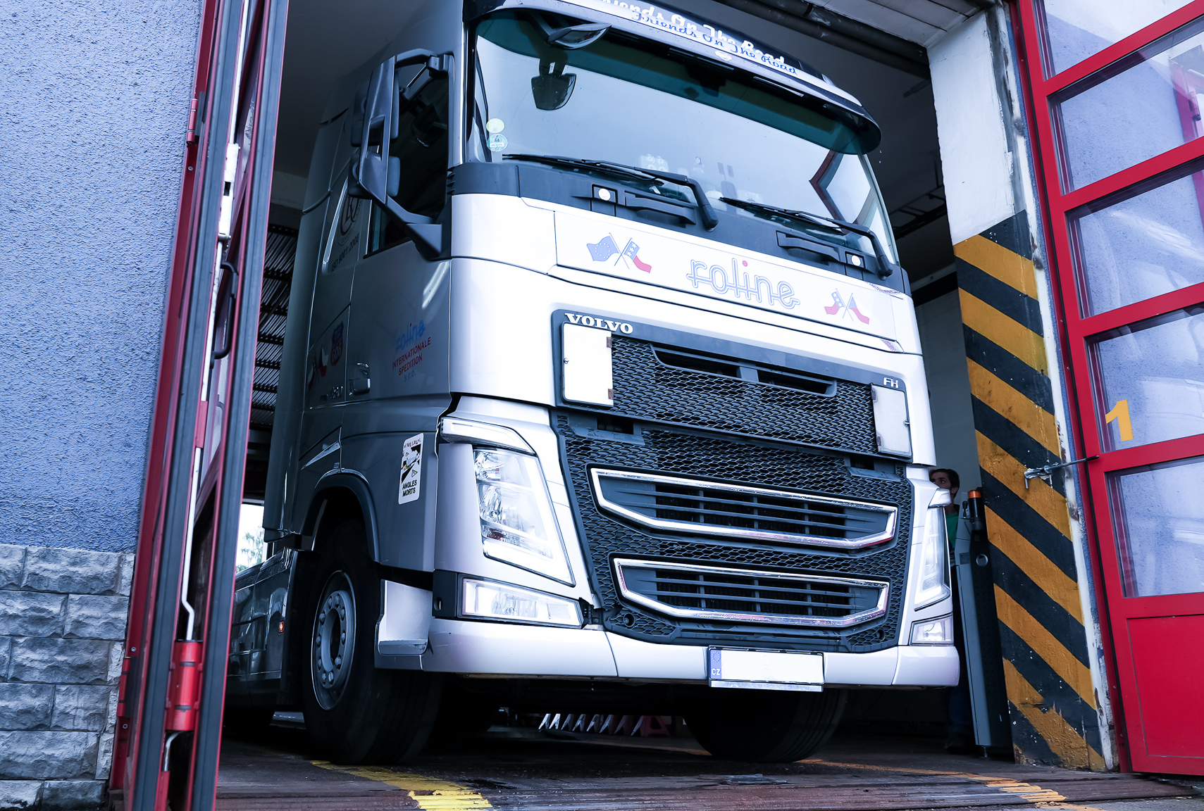 ROLINE INTERNATIONALE SPEDITION, s.r.o. foto 3