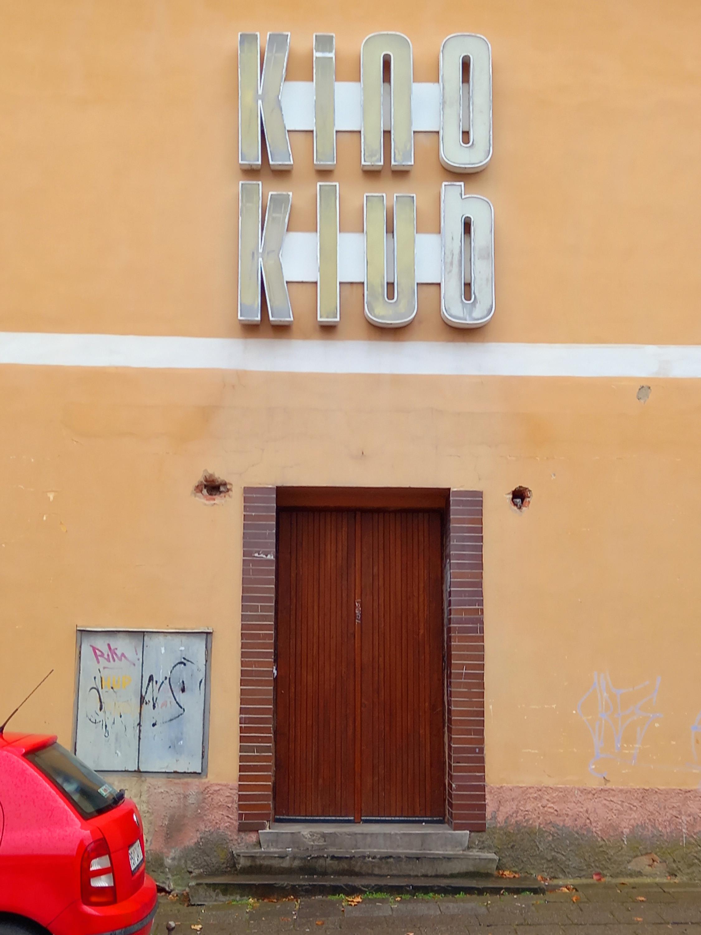 Kino  Postoloprty foto 3