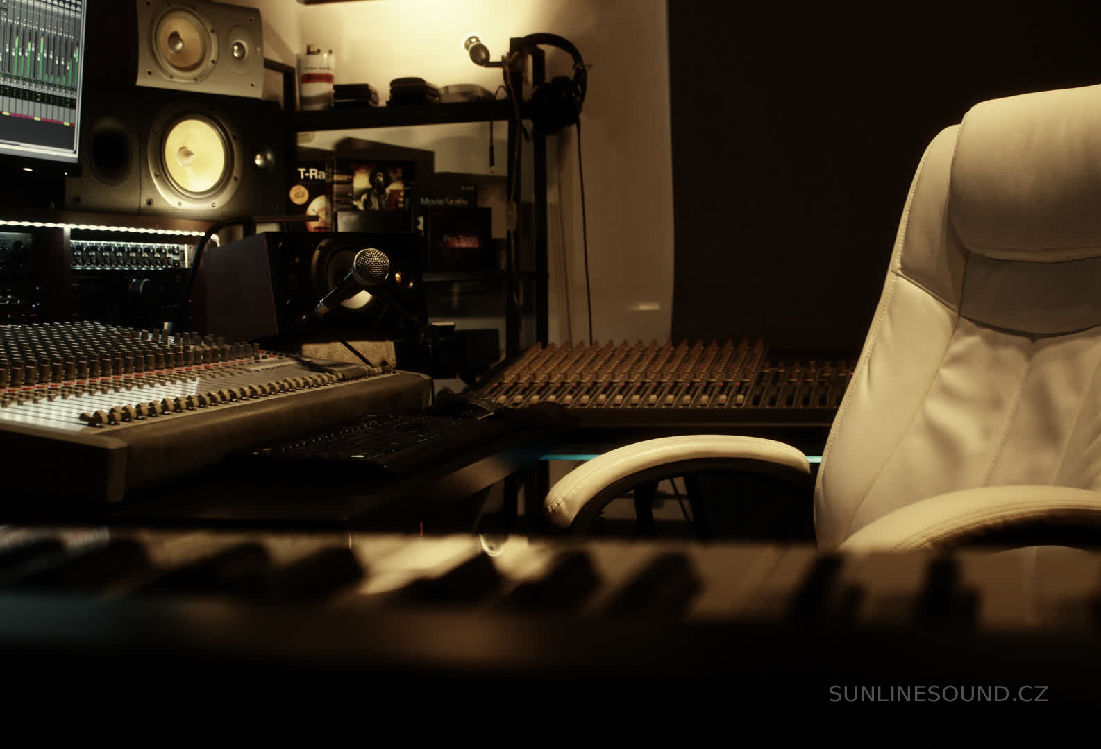 Nahrávací studio SUNLINE SOUND PRAHA foto 4