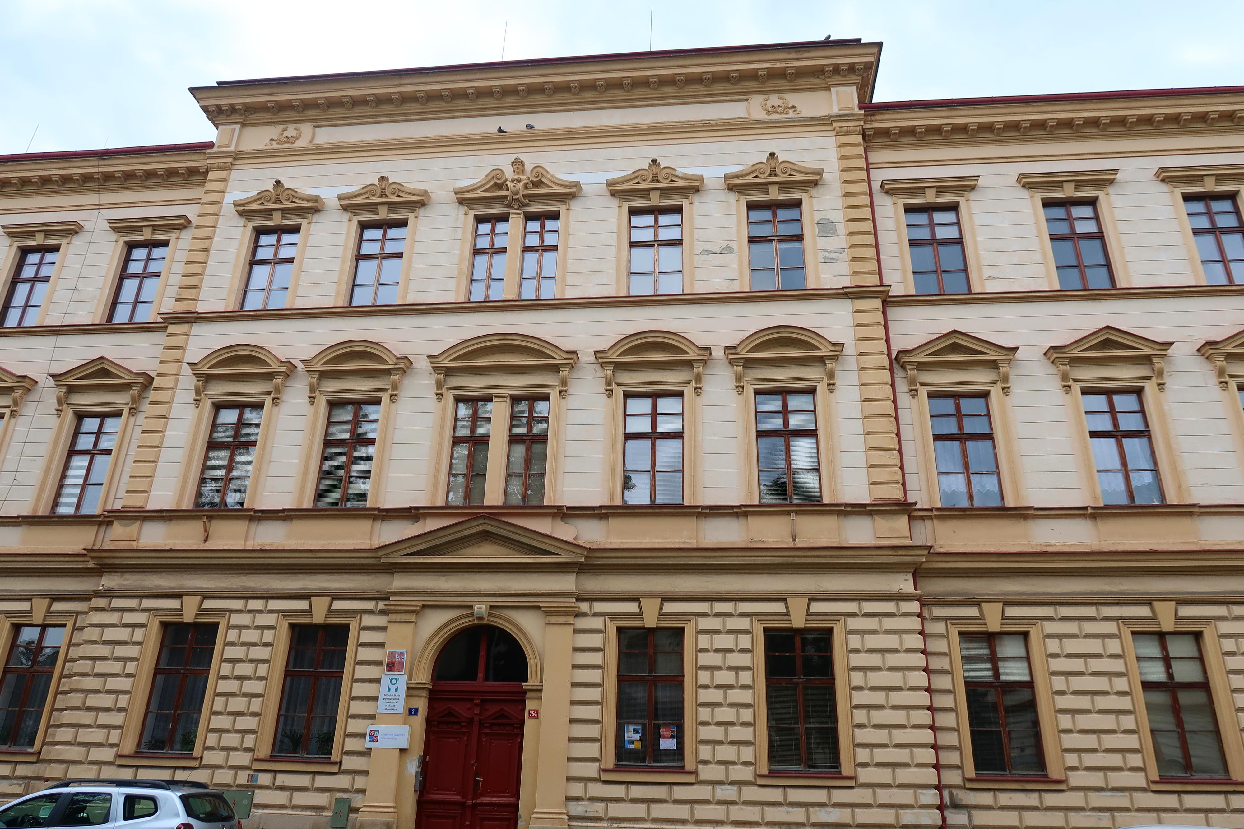 Střední škola pedagogická, hotelnictví a služeb, Litoměřice foto 2