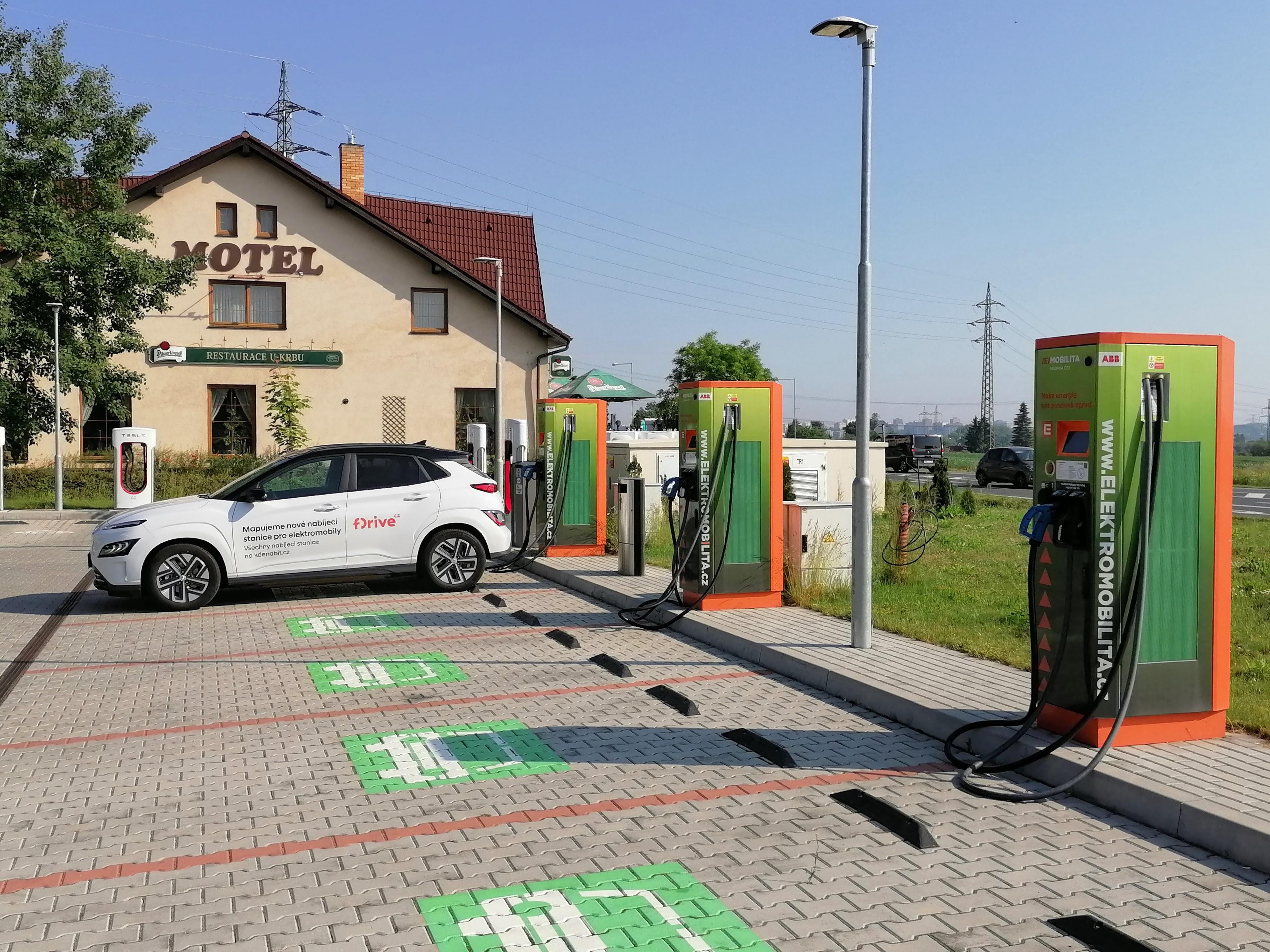 Nabíjecí stanice ČEZ foto 3