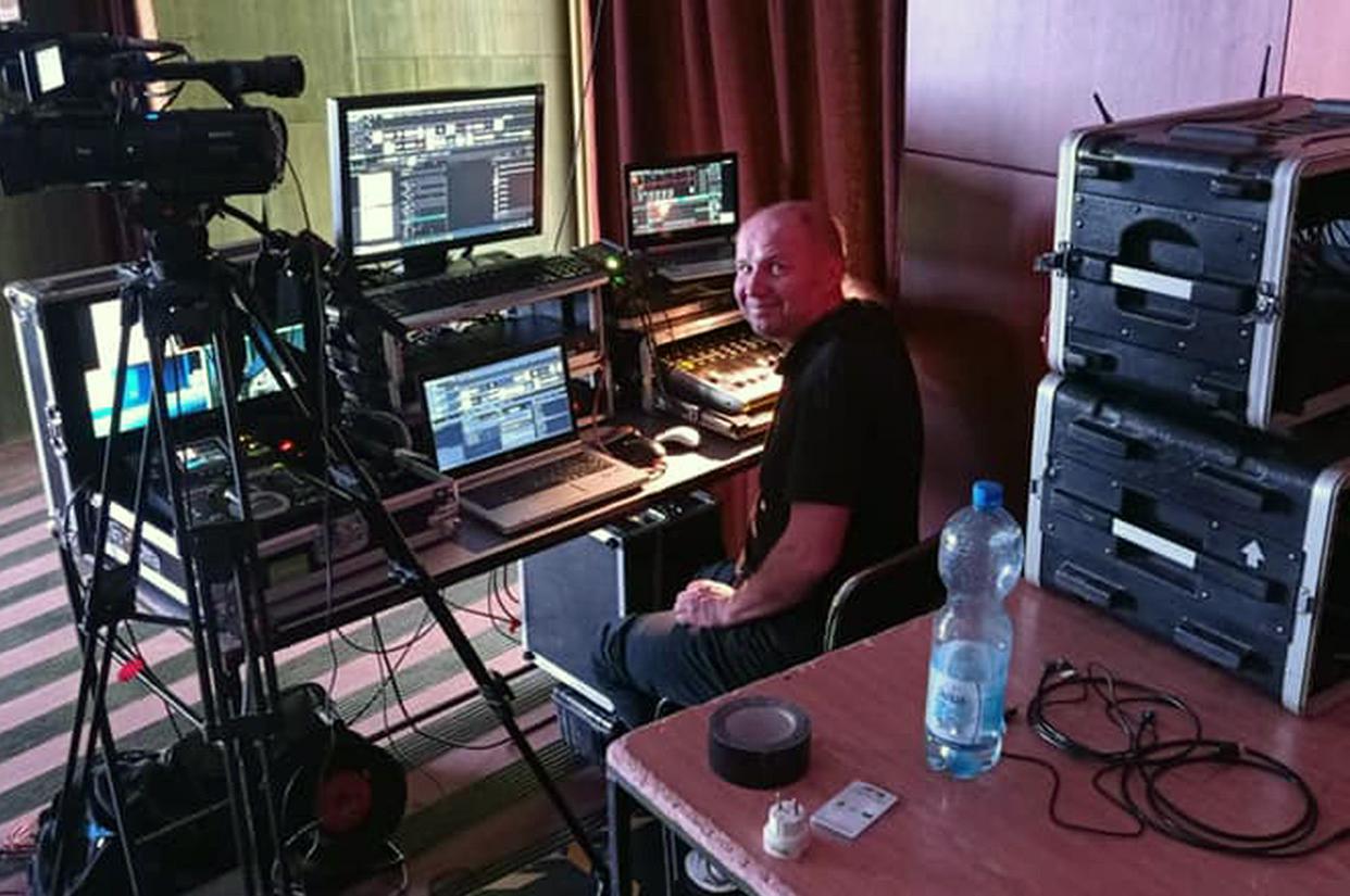 KARS SCENA - Karel Soukup