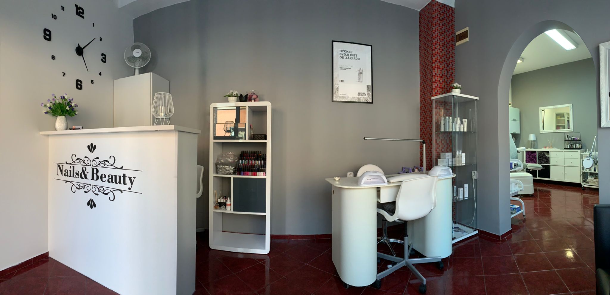 Manikúra  - pedikúra Lenka foto 4