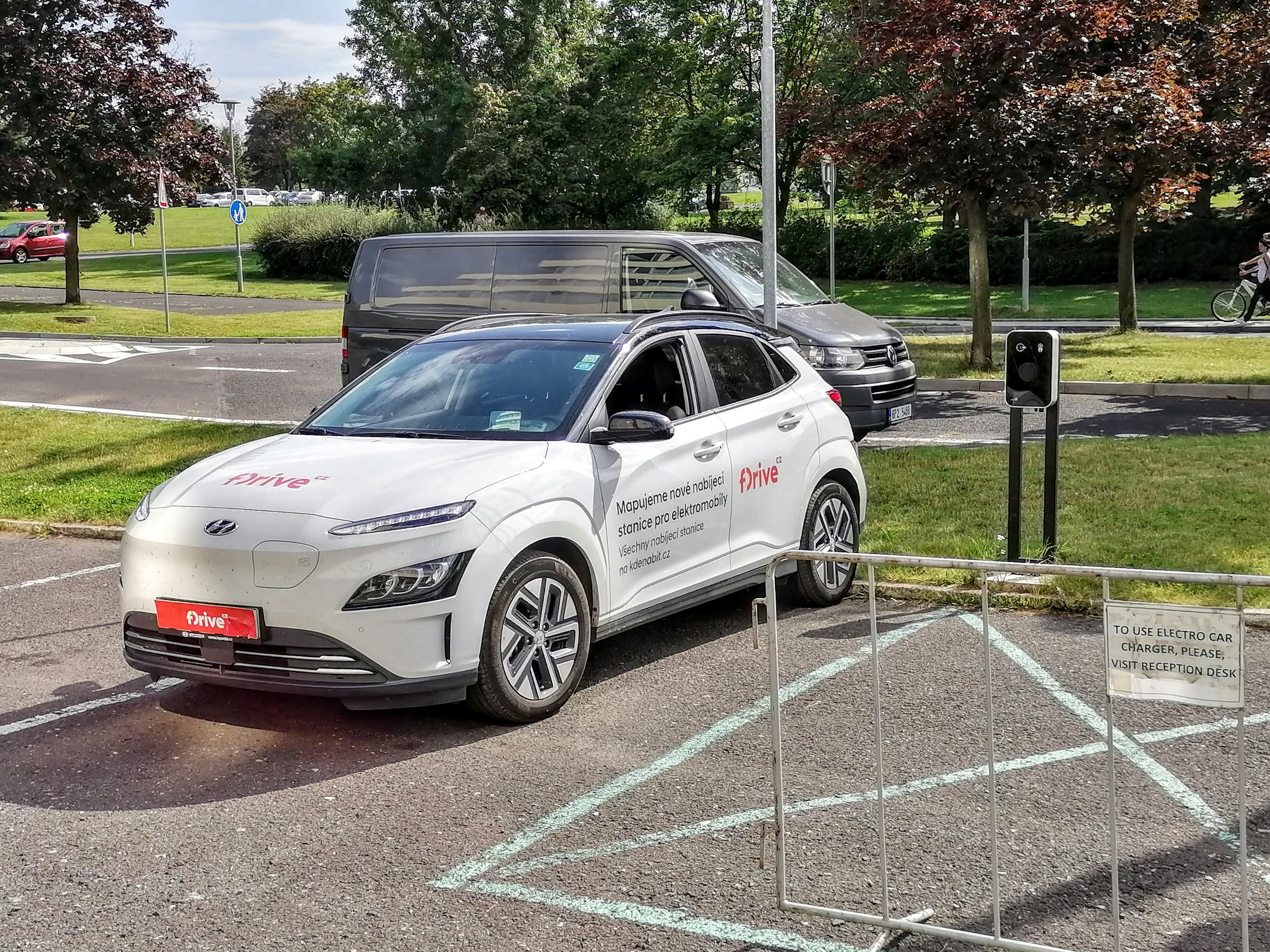 Hotel Cascade - nabíjecí stanice