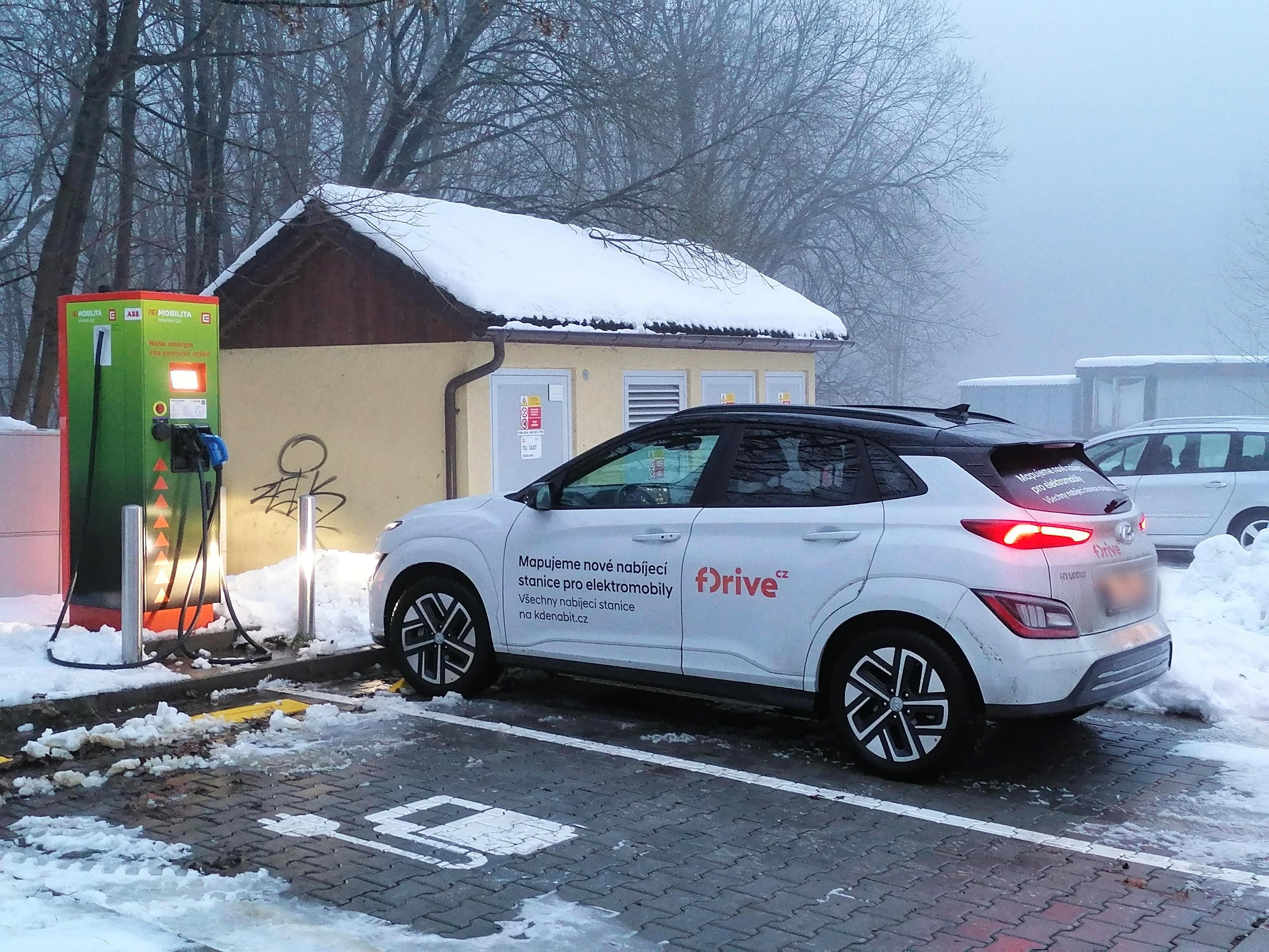 Nabíjecí stanice ČEZ foto 1