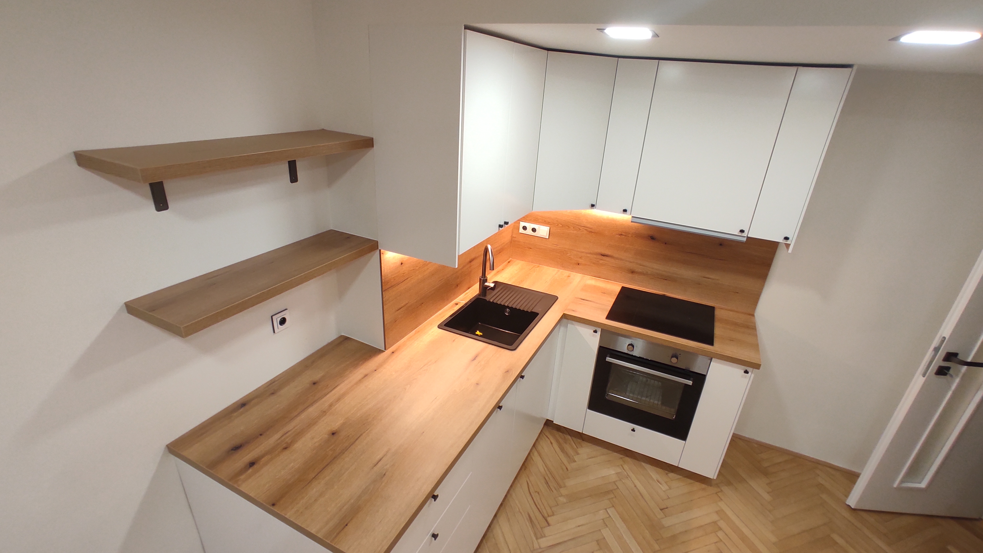 Montáž kuchyně IKEA - IMOTECH s.r.o. foto 3