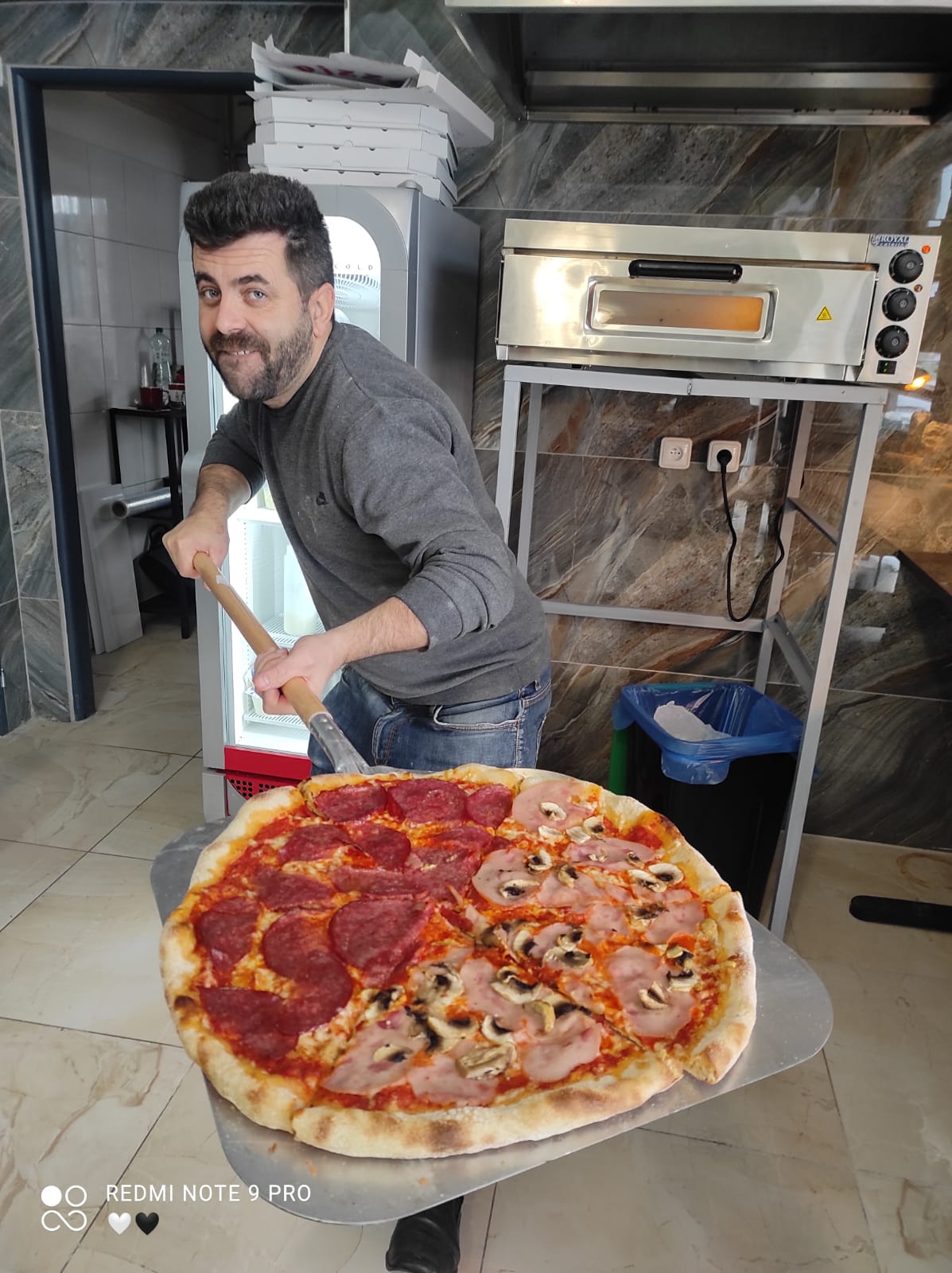 Express Kebab & Pizza foto 2